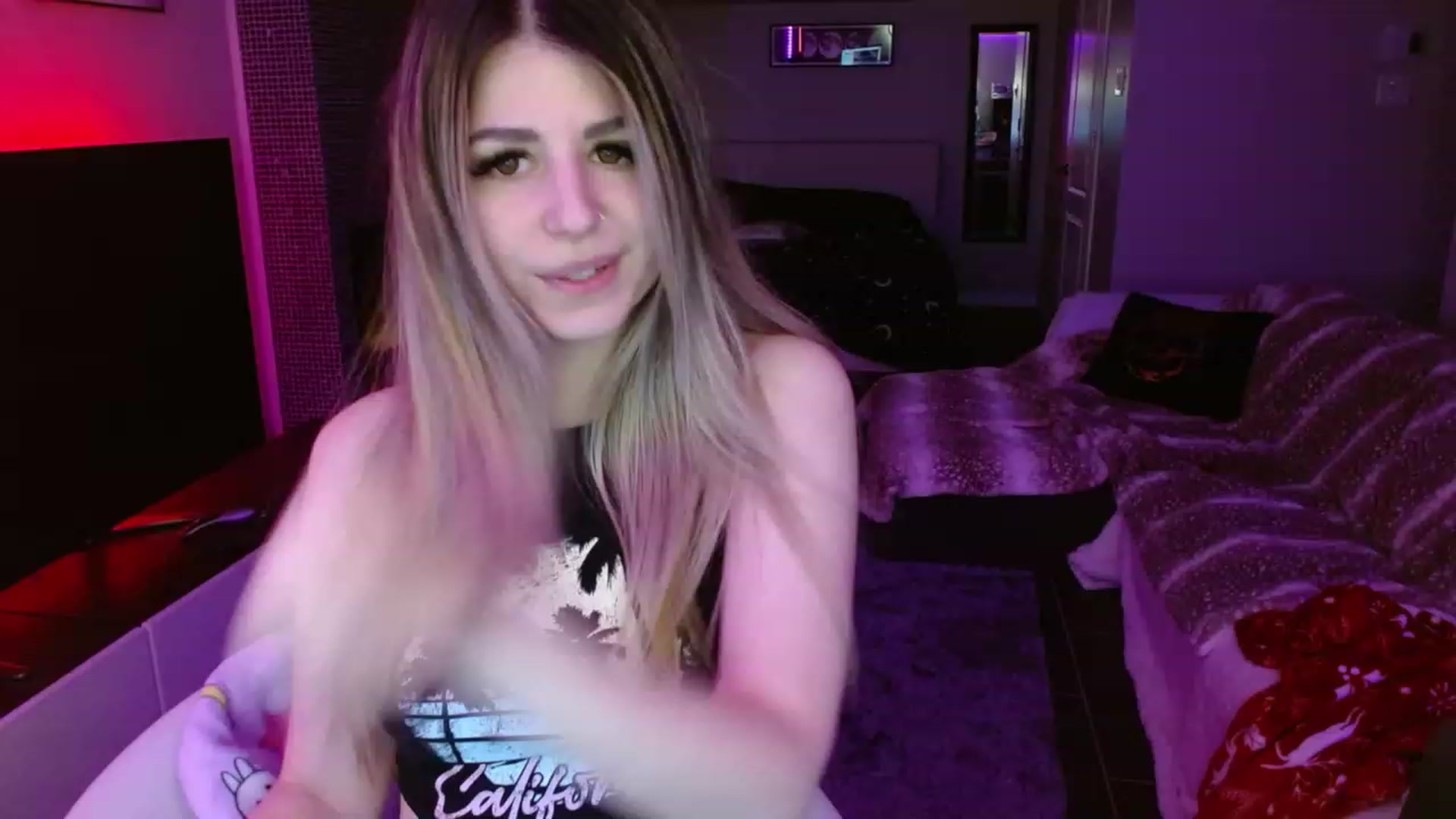 Gallery image thumbnail from Serafina's myfreecams stream on, 02/29/2024, 03:46 image 2 of 20
