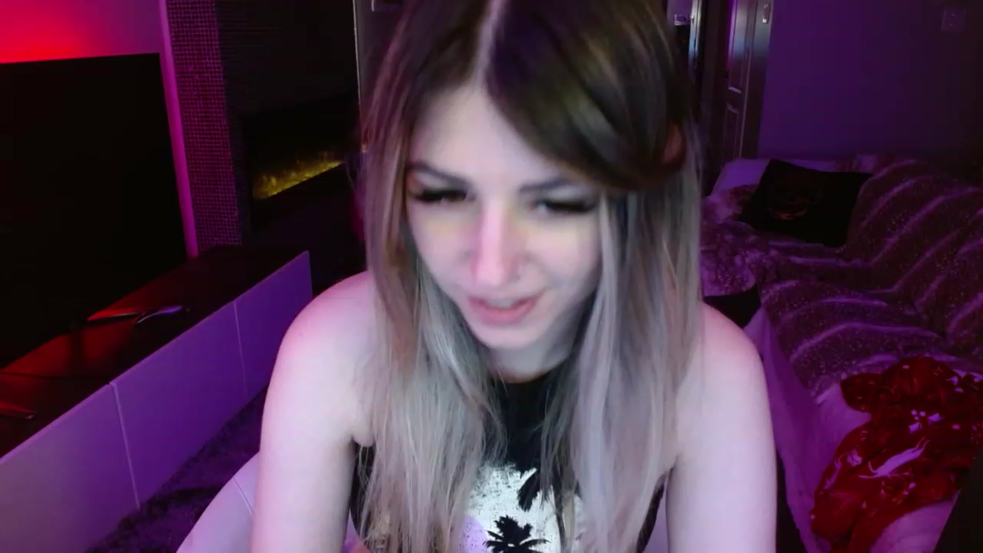 Gallery image thumbnail from Serafina's myfreecams stream on, 02/29/2024, 04:57 image 16 of 20