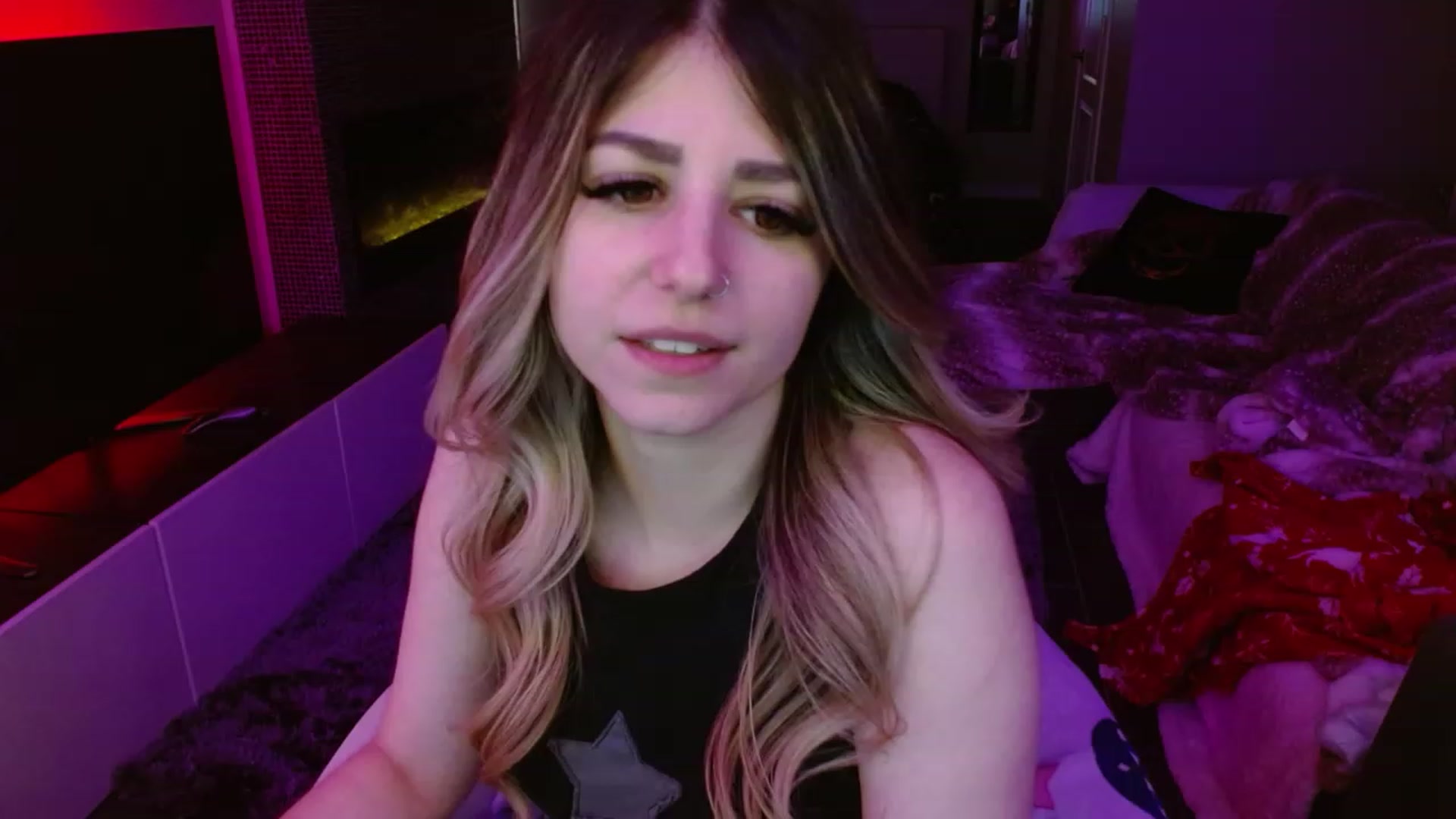 Gallery image thumbnail from Serafina's myfreecams stream on, 03/04/2024, 05:16 image 6 of 20