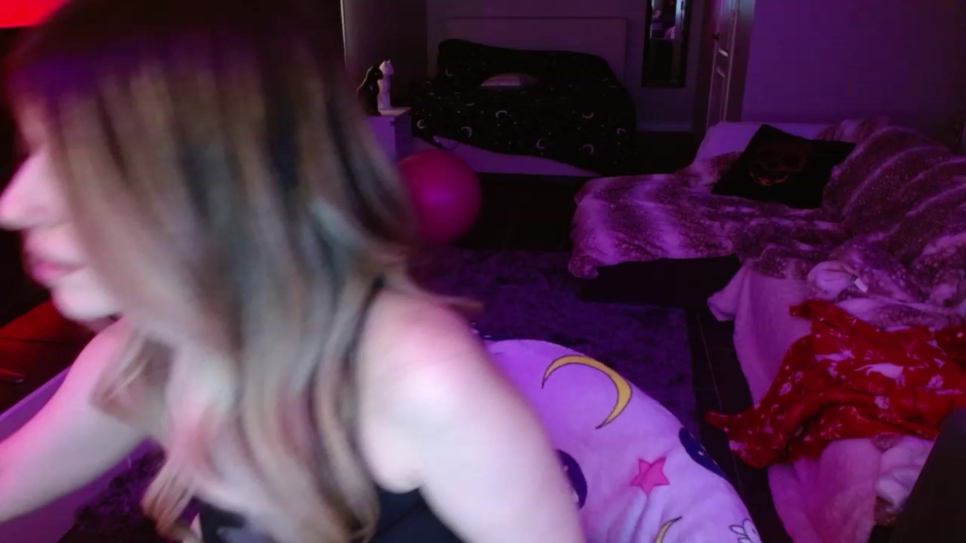 Gallery image thumbnail from Serafina's myfreecams stream on, 03/04/2024, 05:16 image 3 of 20