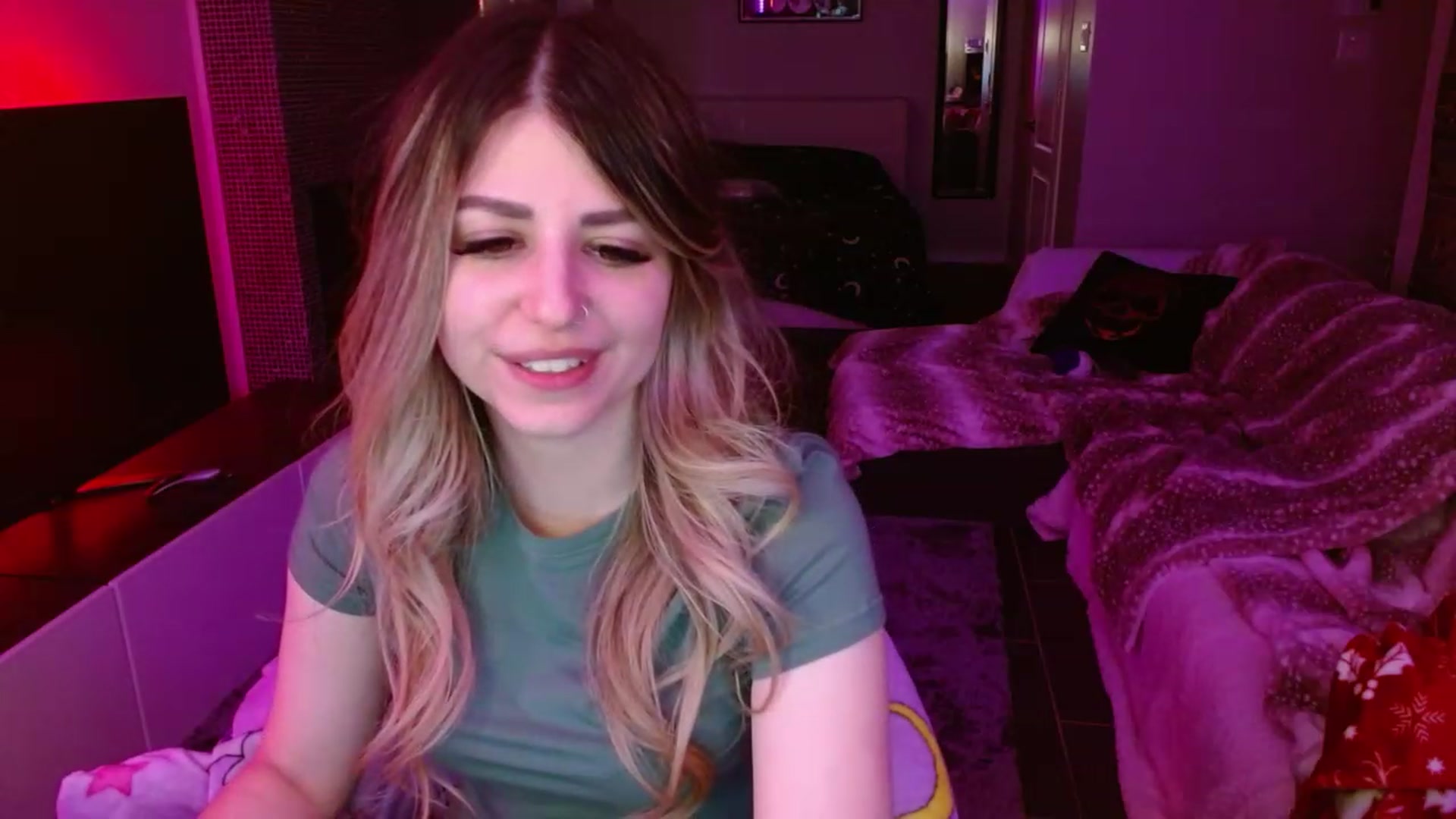 Gallery image thumbnail from Serafina's myfreecams stream on, 03/06/2024, 05:01 image 19 of 20