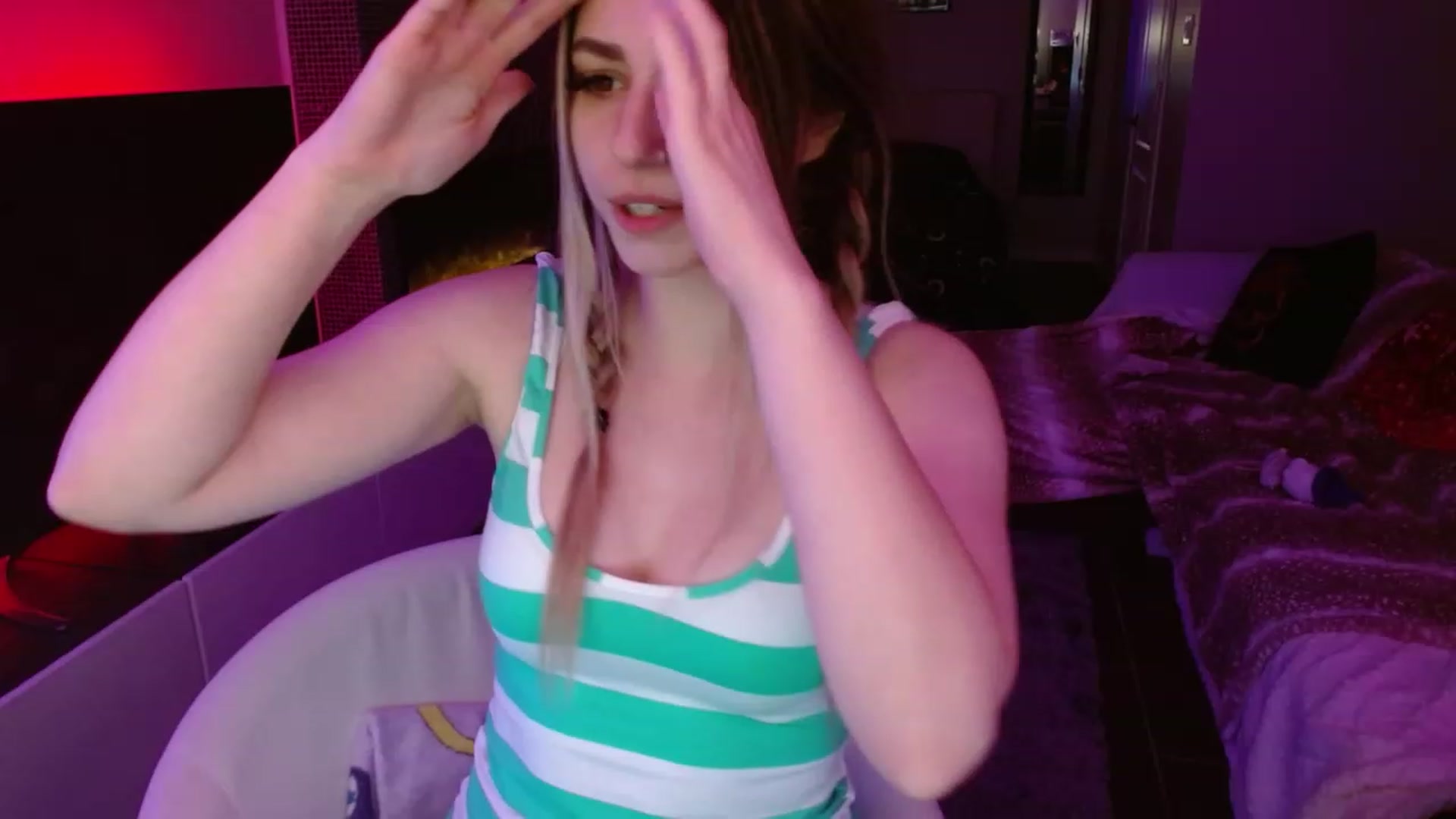Gallery image thumbnail from Serafina's myfreecams stream on, 03/18/2024, 04:25 image 9 of 20
