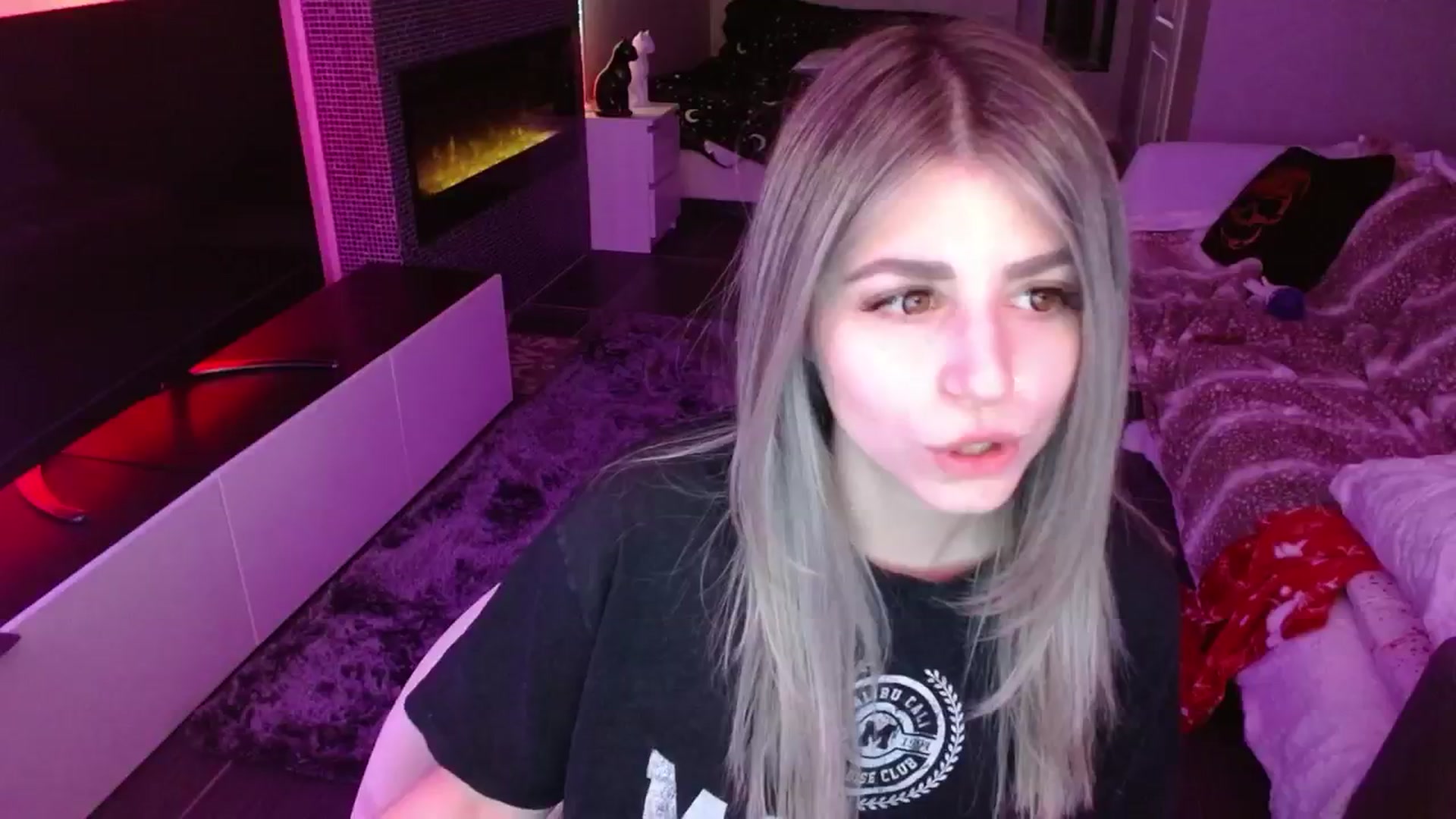 Gallery image thumbnail from Serafina's myfreecams stream on, 03/20/2024, 06:59 image 11 of 20