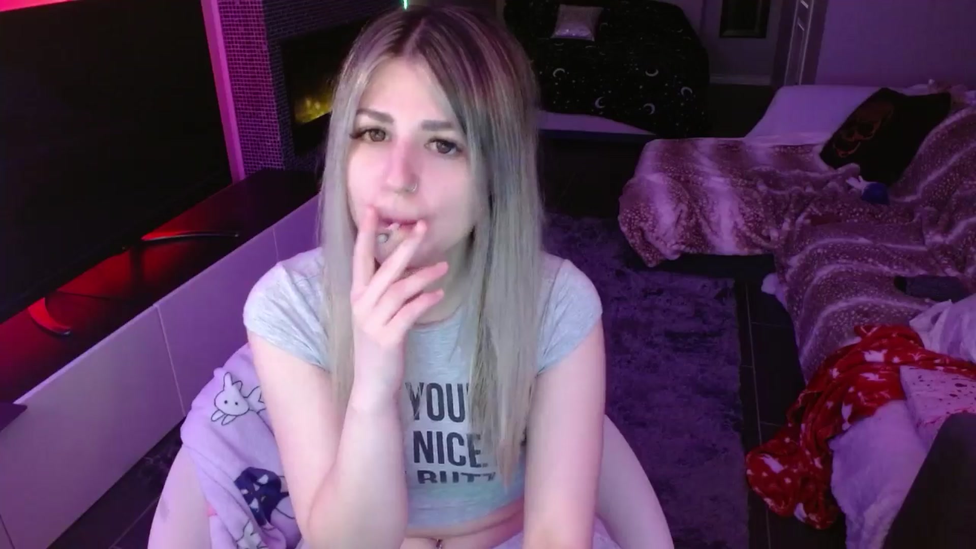 Gallery image thumbnail from Serafina's myfreecams stream on, 03/23/2024, 04:54 image 20 of 20