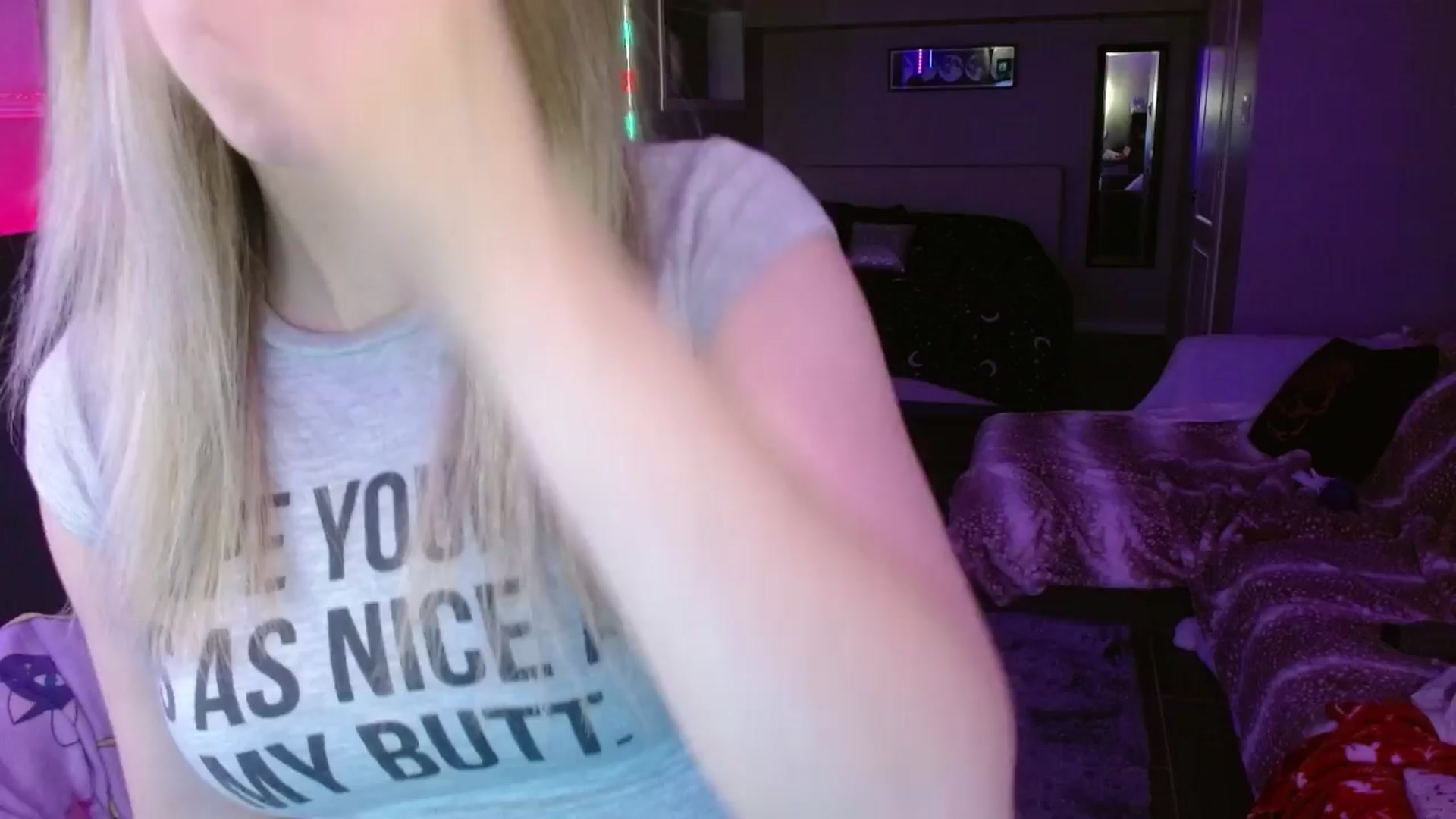 Gallery image thumbnail from Serafina's myfreecams stream on, 03/23/2024, 04:54 image 7 of 20