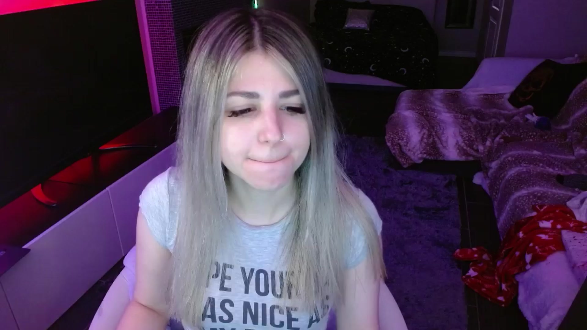Gallery image thumbnail from Serafina's myfreecams stream on, 03/23/2024, 04:54 image 3 of 20