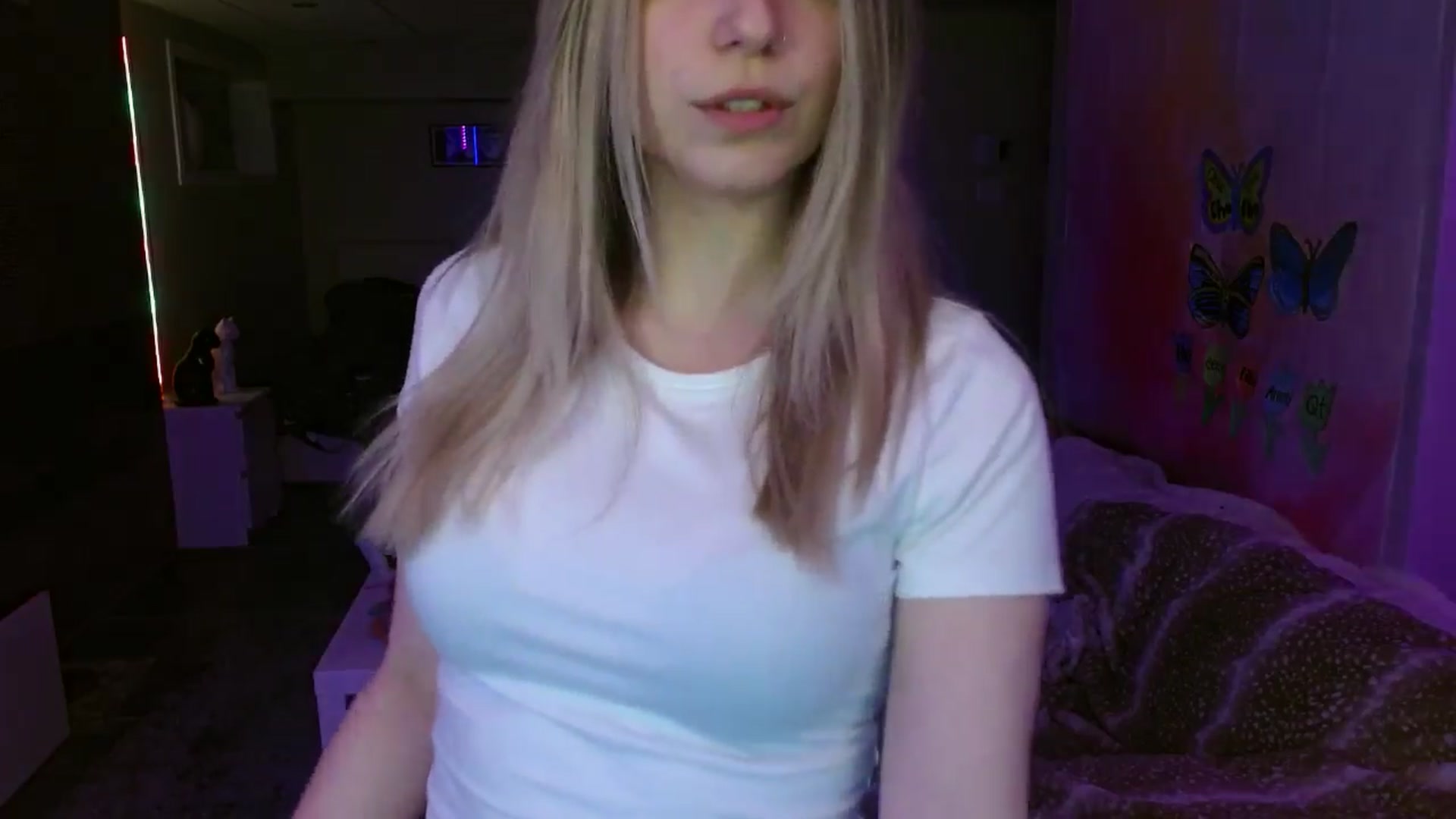 Gallery image thumbnail from Serafina's myfreecams stream on, 04/06/2024, 01:48 image 8 of 20