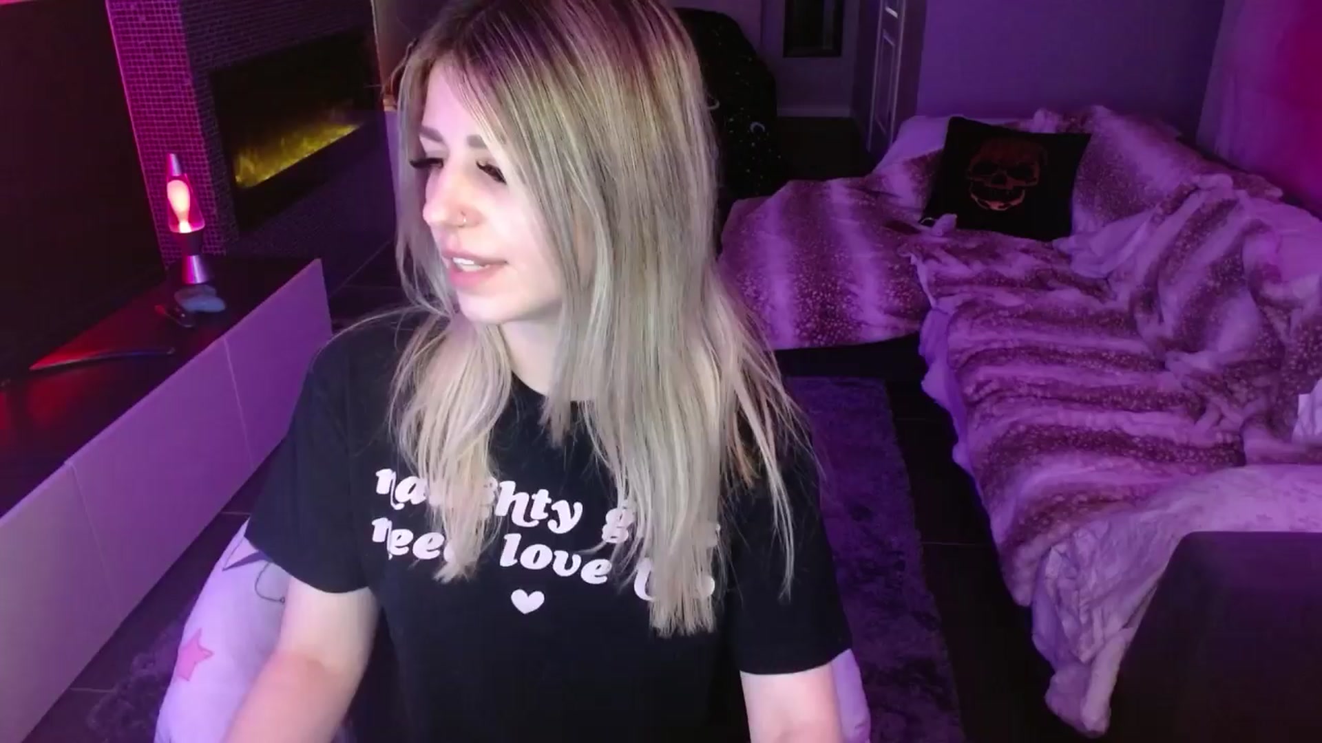 Gallery image thumbnail from Serafina's myfreecams stream on, 04/12/2024, 05:16 image 1 of 20
