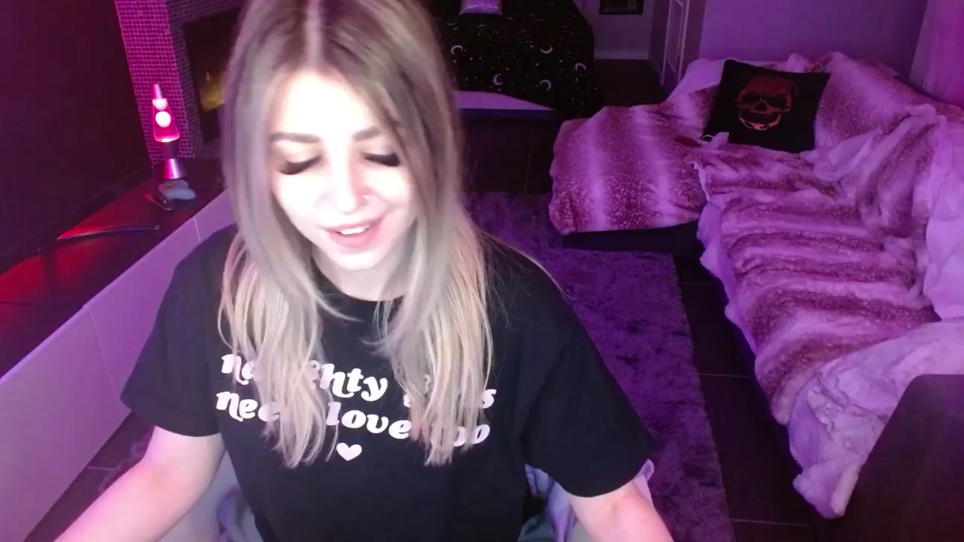 Gallery image thumbnail from Serafina's myfreecams stream on, 04/12/2024, 06:37 image 20 of 20