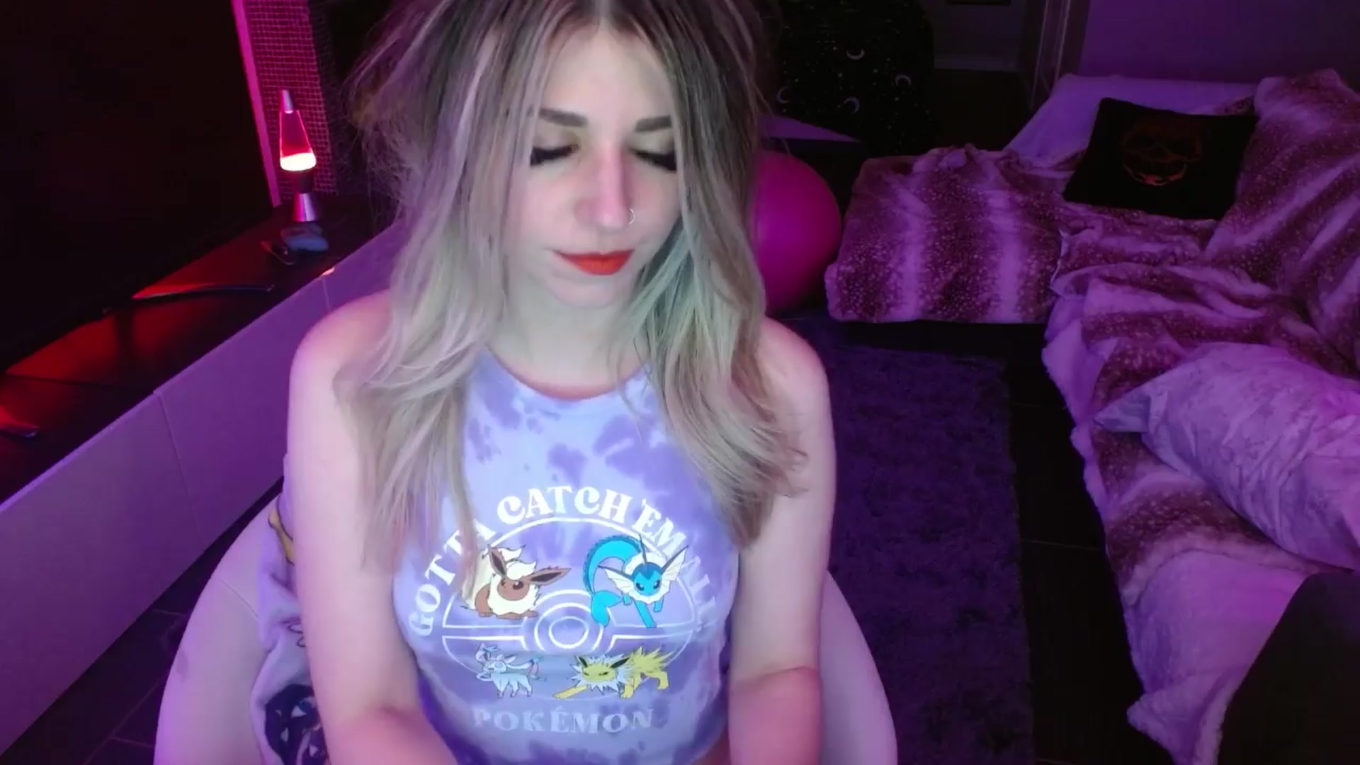 Gallery image thumbnail from Serafina's myfreecams stream on, 04/17/2024, 05:20 image 16 of 20