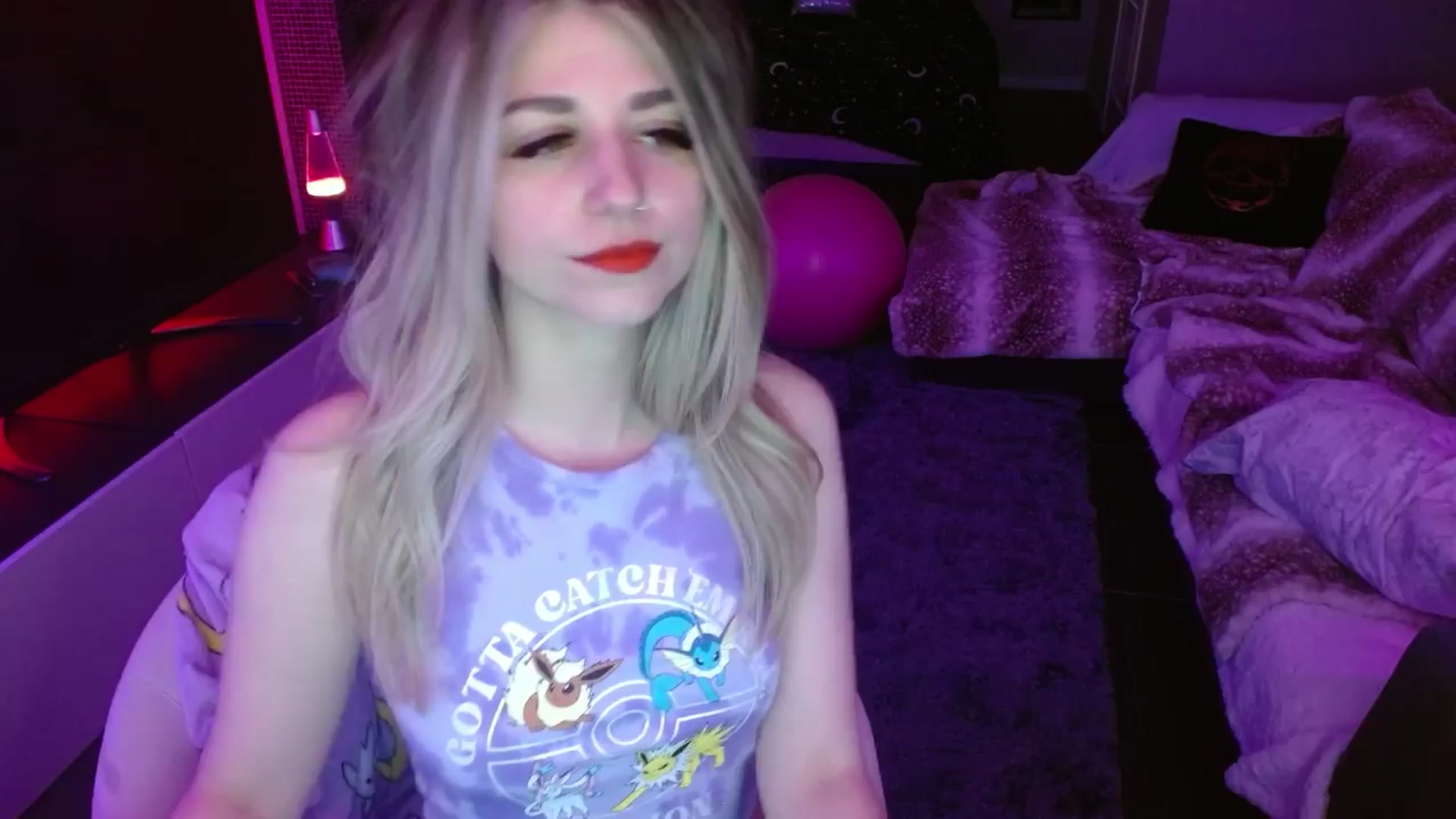 Gallery image thumbnail from Serafina's myfreecams stream on, 04/17/2024, 05:20 image 11 of 20