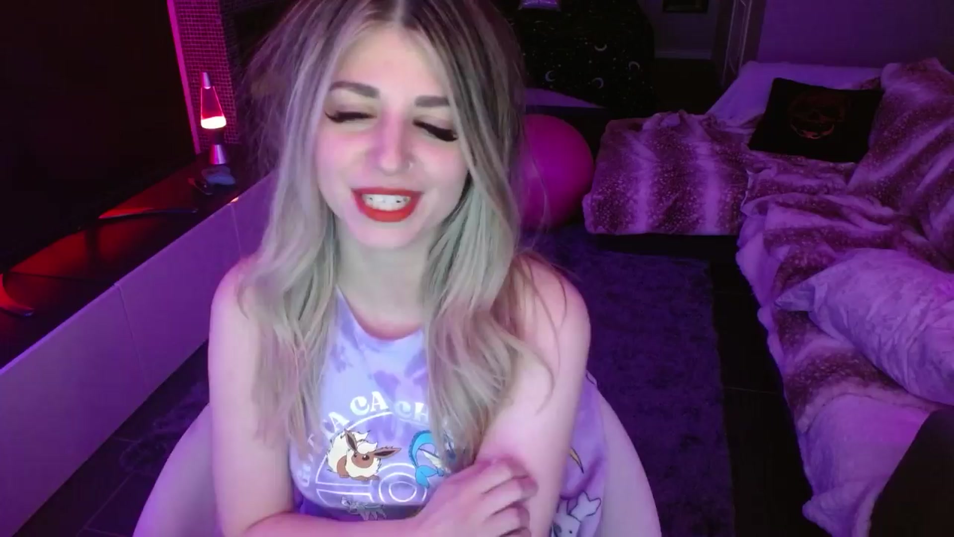 Gallery image thumbnail from Serafina's myfreecams stream on, 04/17/2024, 05:20 image 8 of 20