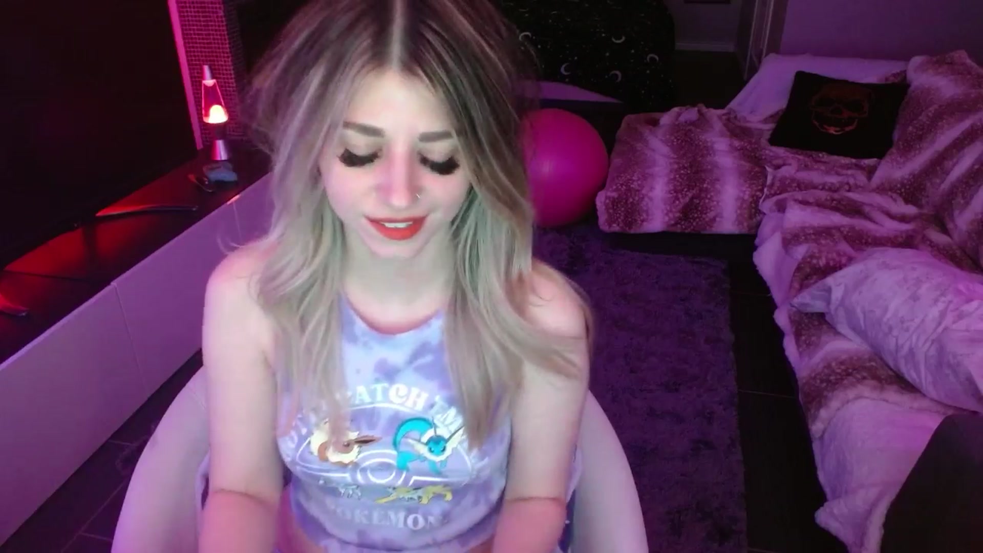 Gallery image thumbnail from Serafina's myfreecams stream on, 04/17/2024, 05:20 image 19 of 20