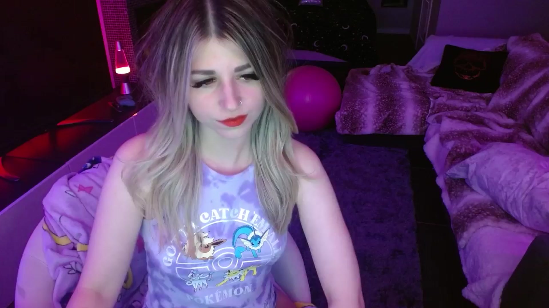 Gallery image thumbnail from Serafina's myfreecams stream on, 04/17/2024, 05:20 image 13 of 20