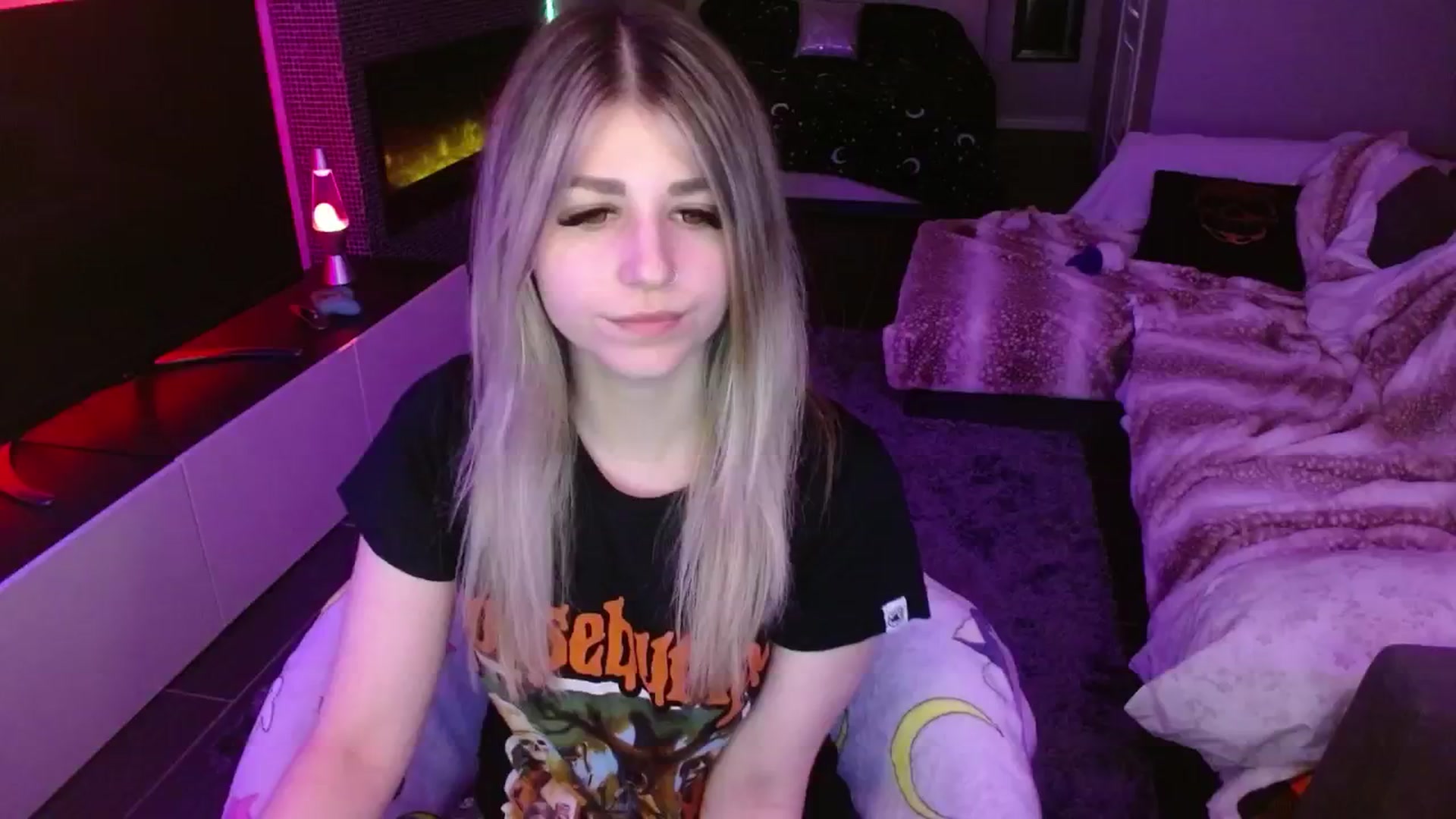 Gallery image thumbnail from Serafina's myfreecams stream on, 04/28/2024, 02:38 image 12 of 20