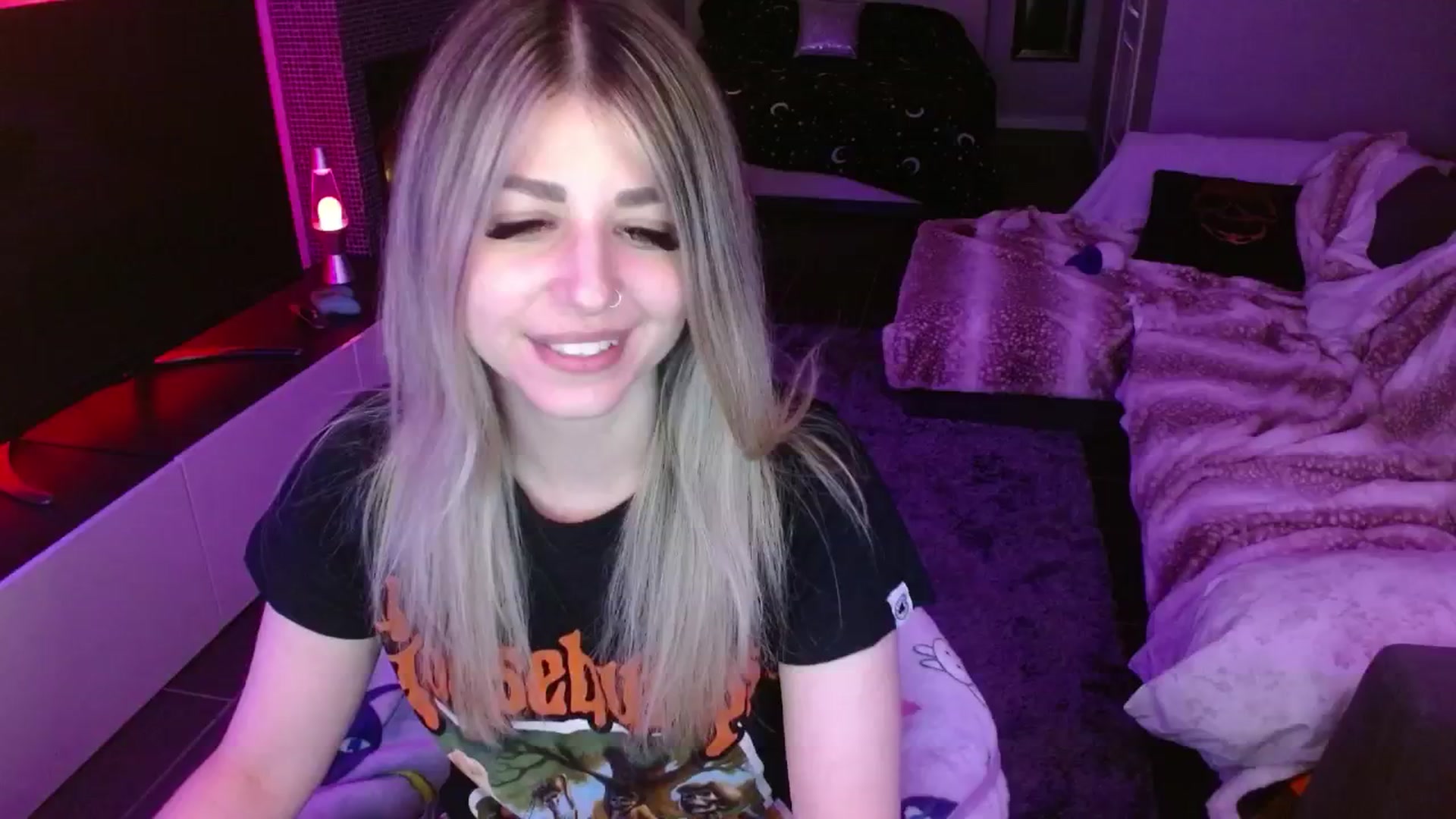 Gallery image thumbnail from Serafina's myfreecams stream on, 04/28/2024, 02:38 image 17 of 20