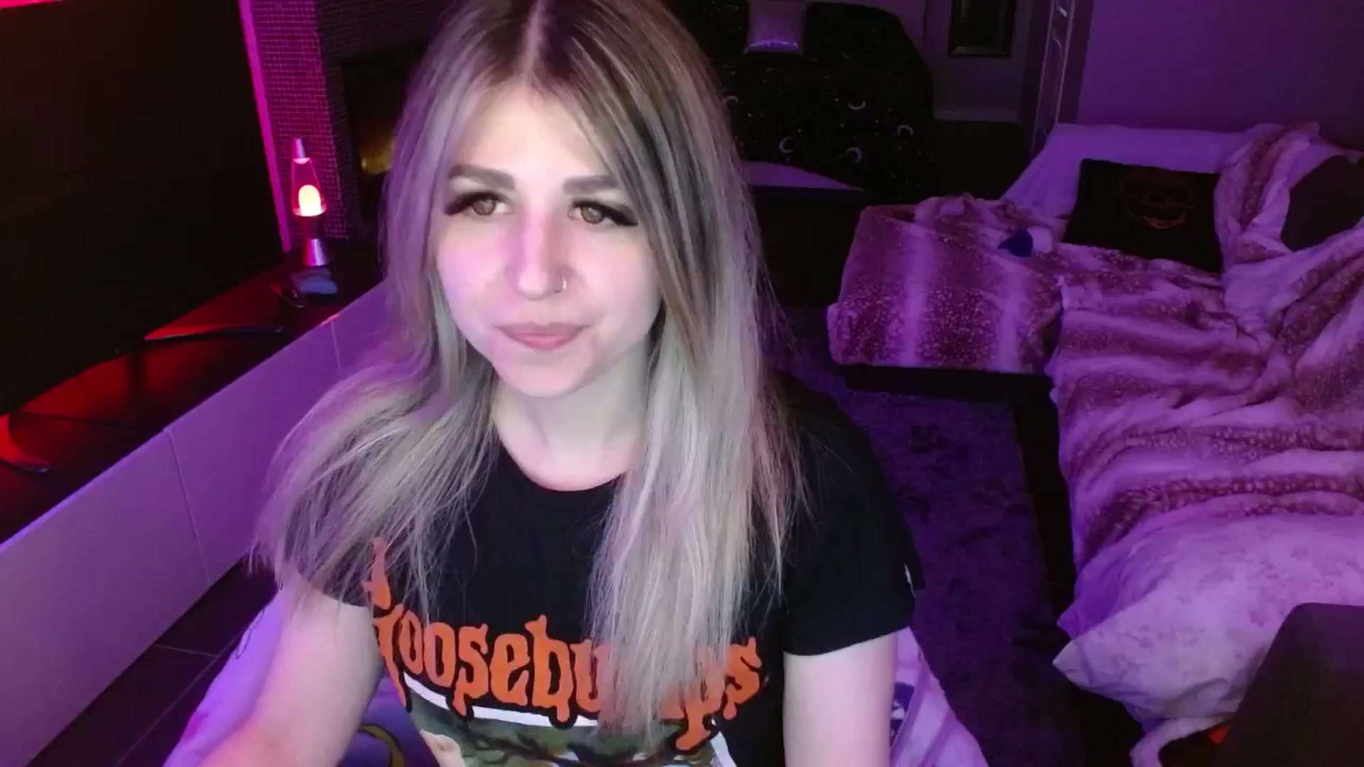 Gallery image thumbnail from Serafina's myfreecams stream on, 04/28/2024, 02:38 image 16 of 20