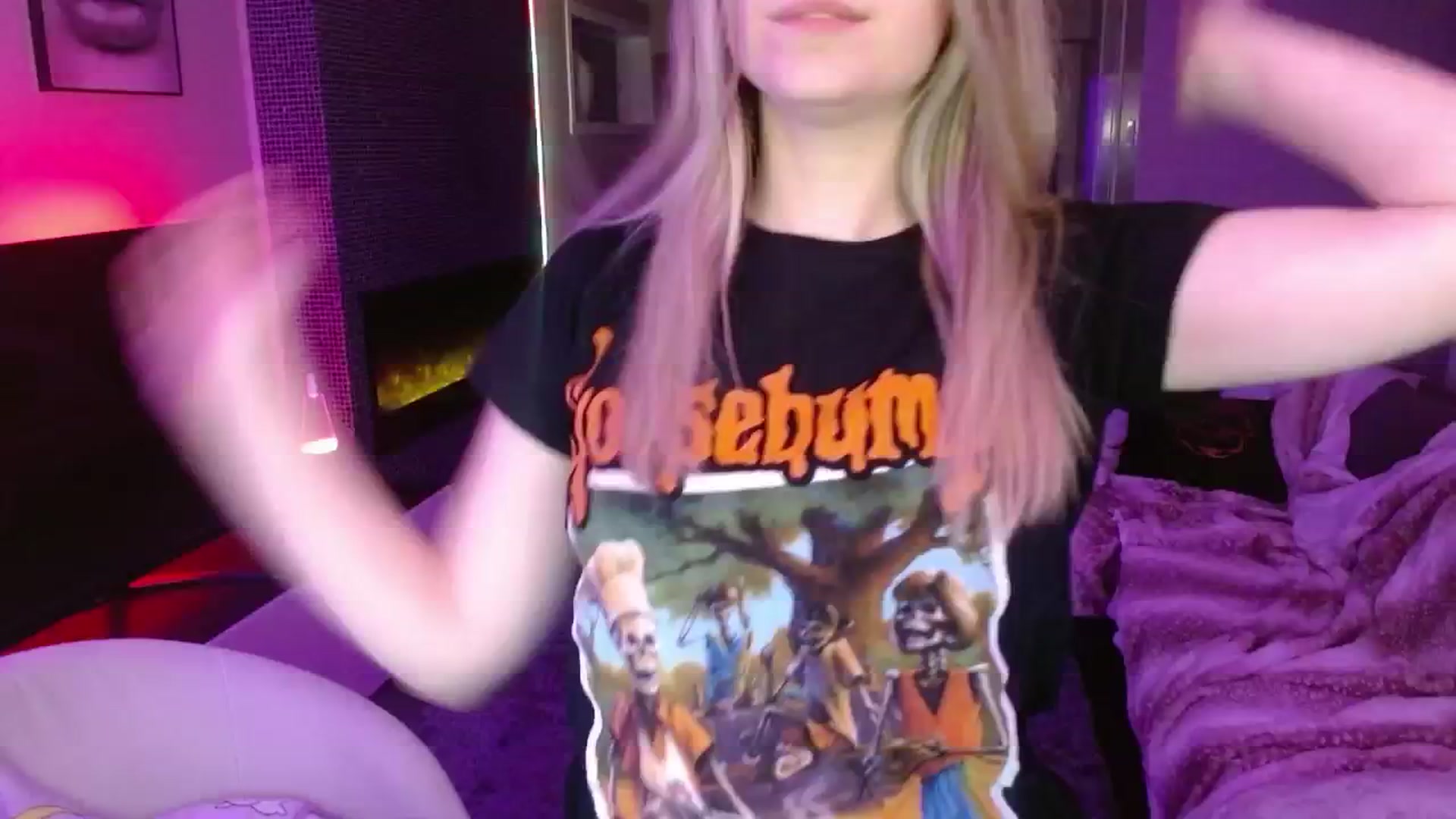 Gallery image thumbnail from Serafina's myfreecams stream on, 04/28/2024, 02:38 image 1 of 20