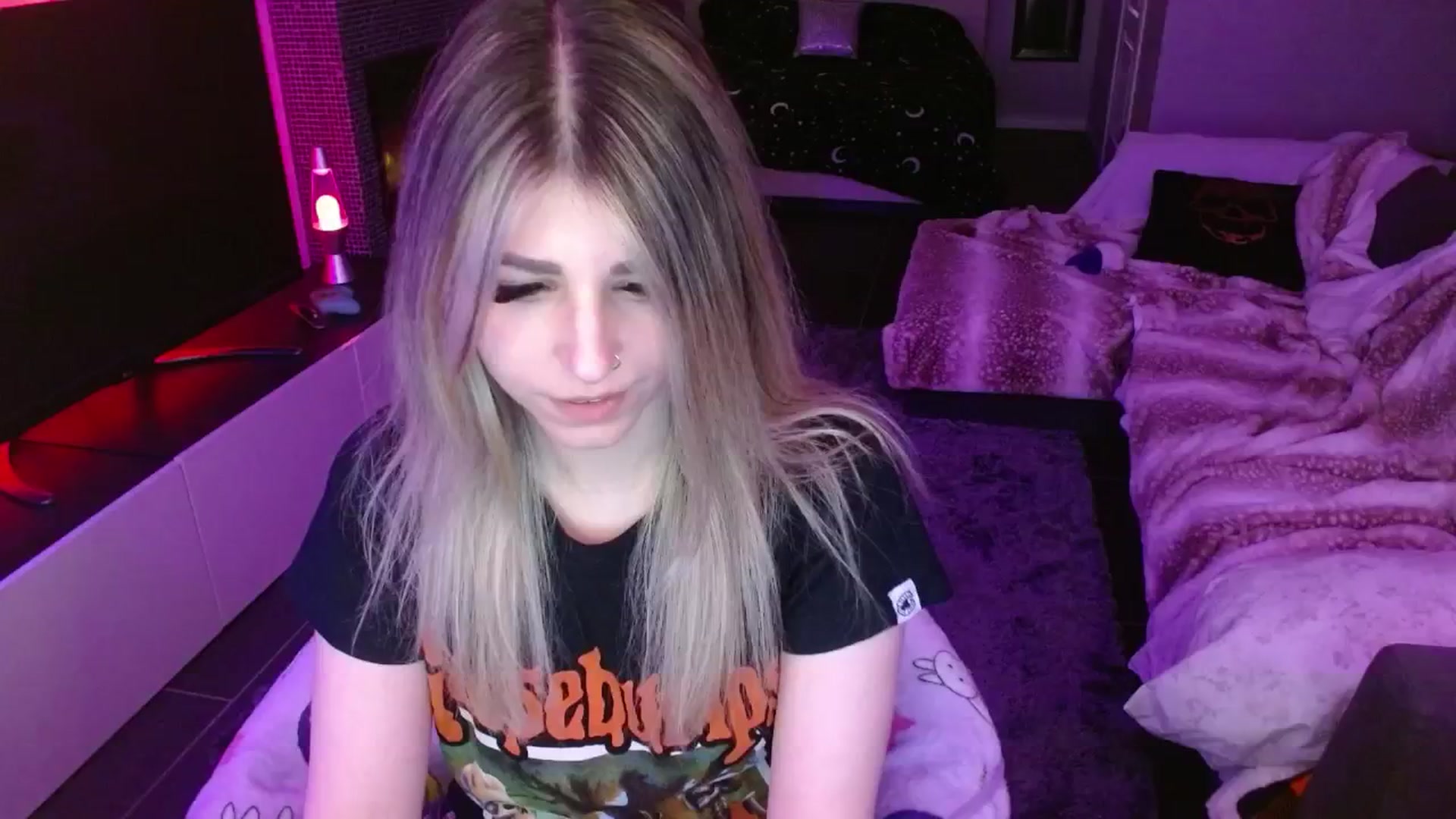 Gallery image thumbnail from Serafina's myfreecams stream on, 04/28/2024, 02:38 image 19 of 20
