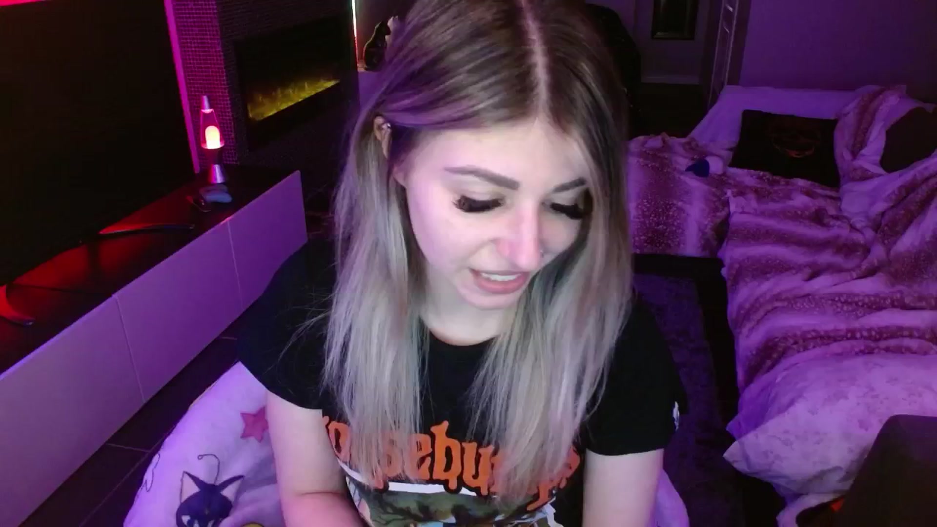 Gallery image thumbnail from Serafina's myfreecams stream on, 04/28/2024, 02:38 image 15 of 20