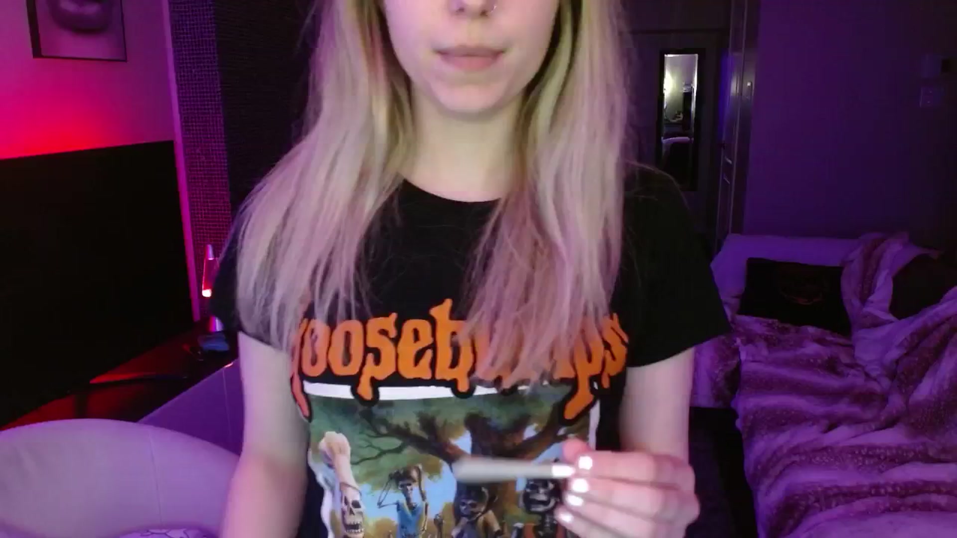 Gallery image thumbnail from Serafina's myfreecams stream on, 04/28/2024, 02:38 image 2 of 20