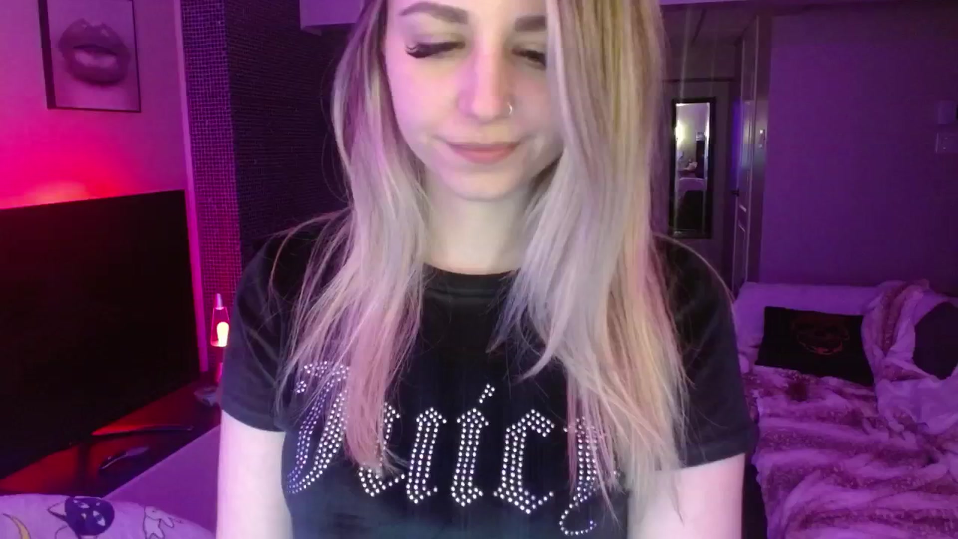 Gallery image thumbnail from Serafina's myfreecams stream on, 05/02/2024, 03:35 image 4 of 20