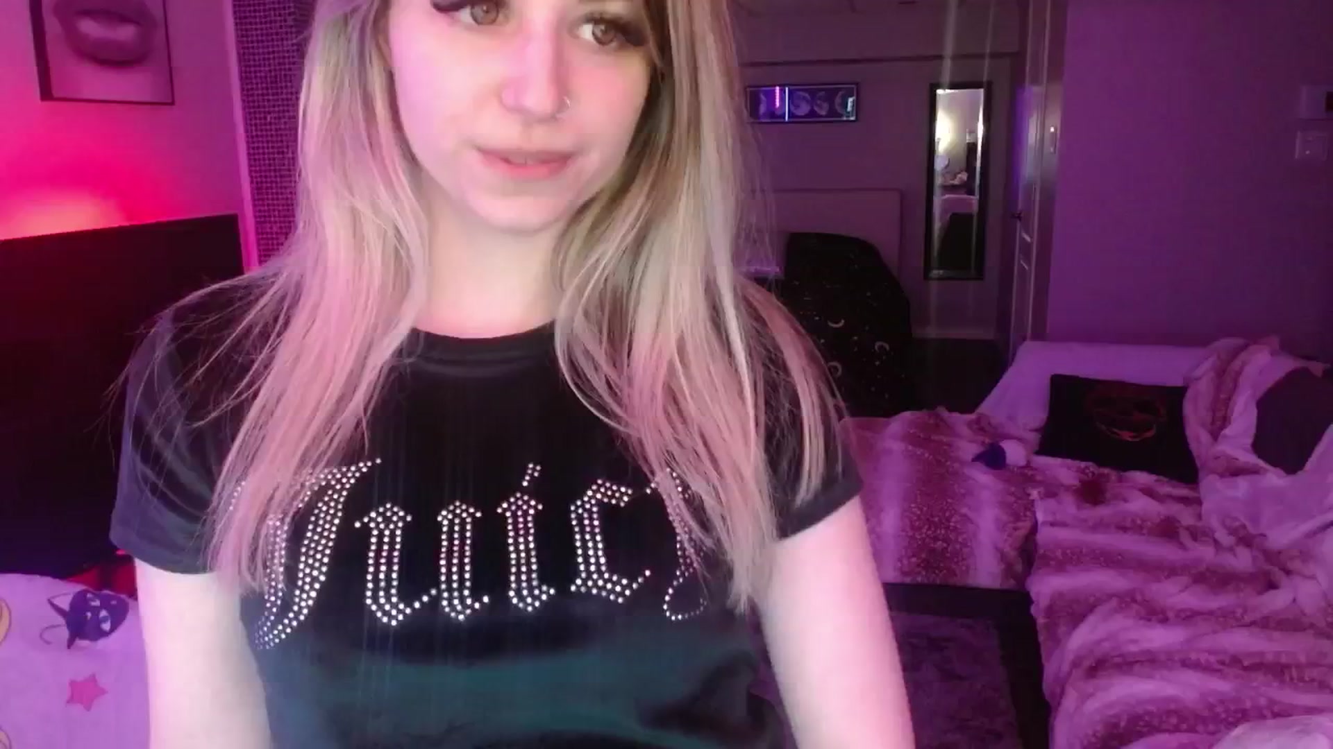 Gallery image thumbnail from Serafina's myfreecams stream on, 05/02/2024, 03:35 image 2 of 20