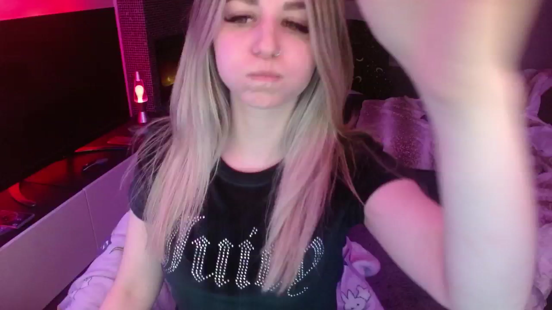 Gallery image thumbnail from Serafina's myfreecams stream on, 05/02/2024, 03:35 image 18 of 20