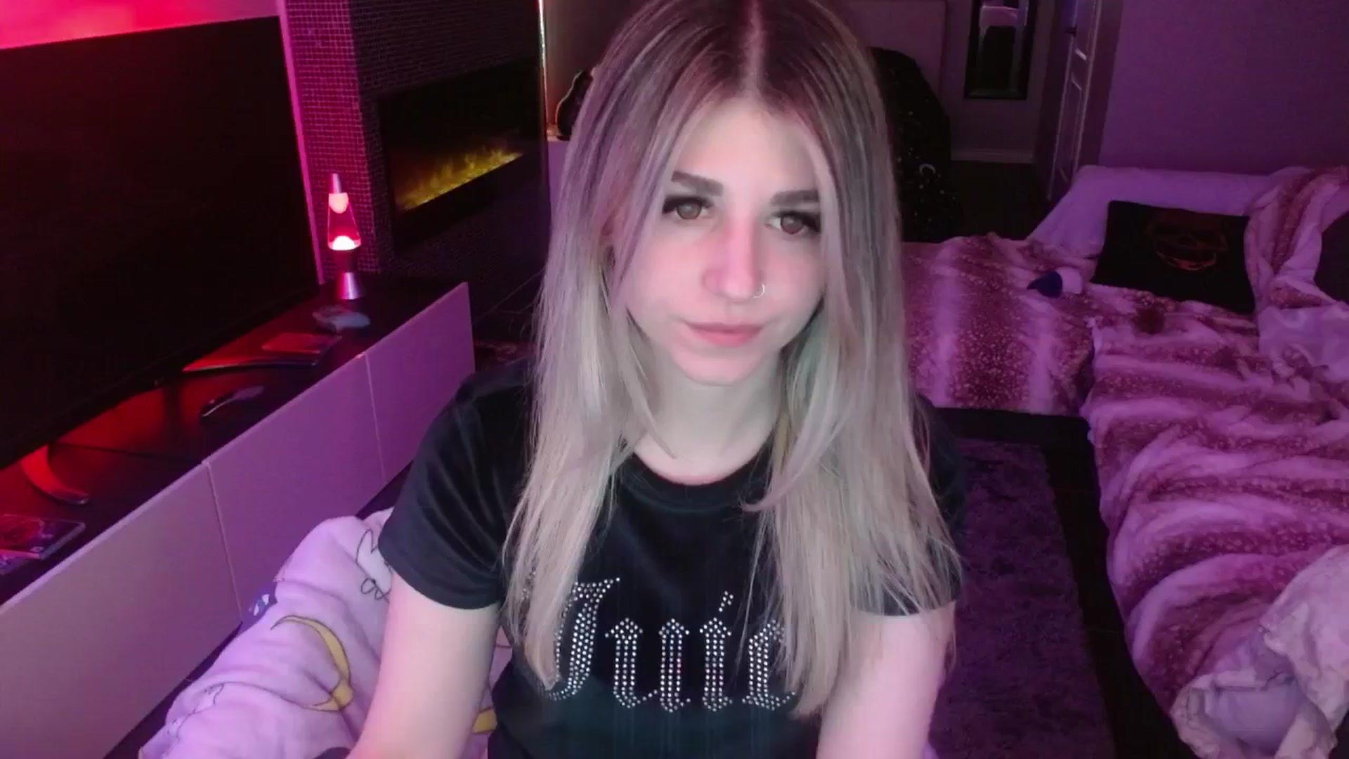 Gallery image thumbnail from Serafina's myfreecams stream on, 05/02/2024, 03:35 image 20 of 20