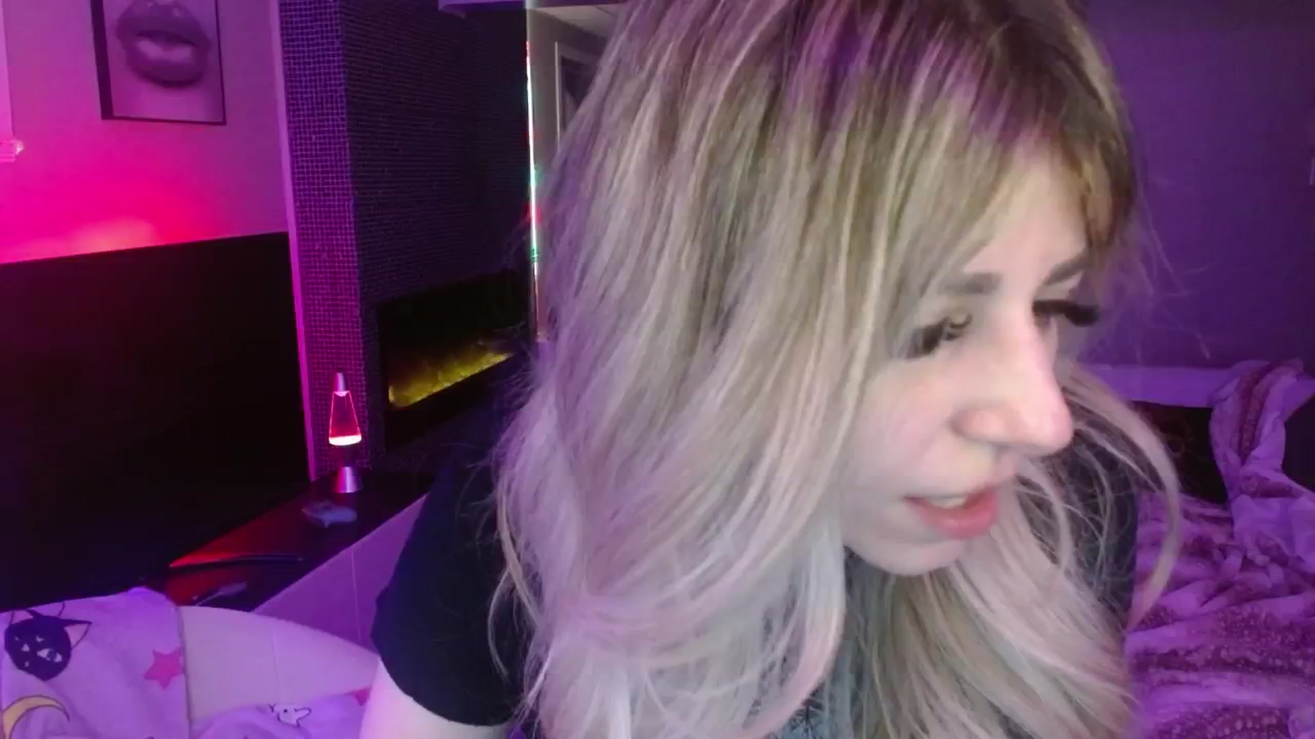 Gallery image thumbnail from Serafina's myfreecams stream on, 05/04/2024, 03:50 image 3 of 20