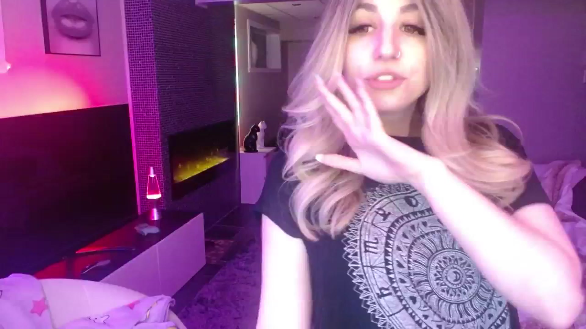 Gallery image thumbnail from Serafina's myfreecams stream on, 05/04/2024, 03:50 image 7 of 20