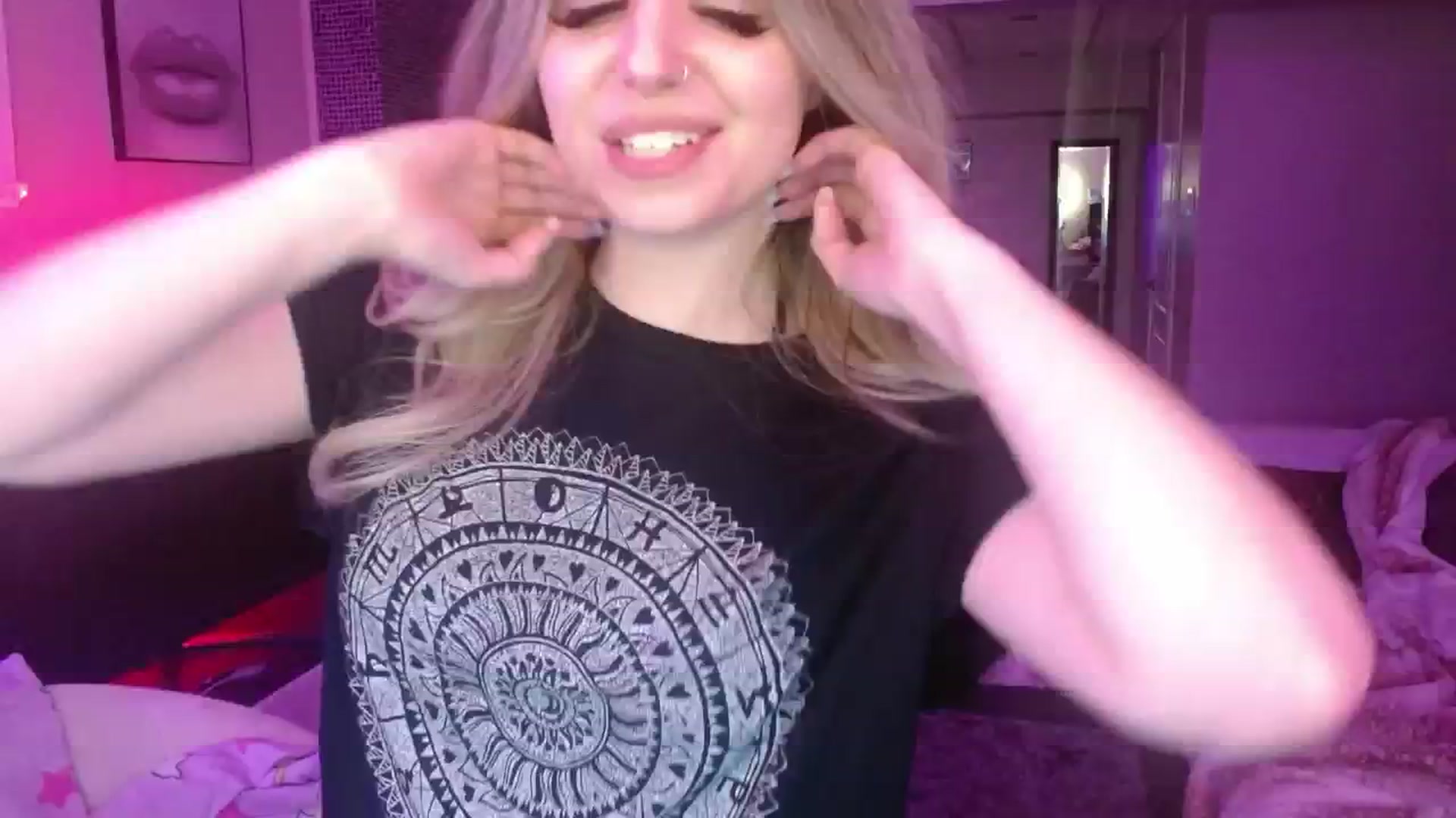 Gallery image thumbnail from Serafina's myfreecams stream on, 05/04/2024, 04:08 image 6 of 20