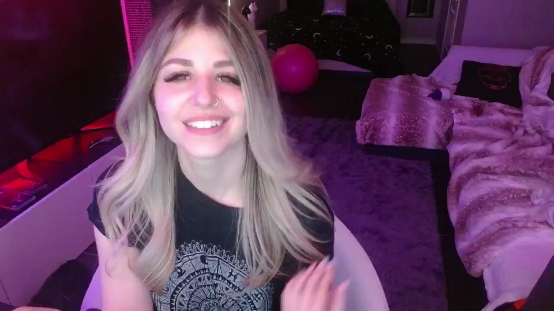 Gallery image thumbnail from Serafina's myfreecams stream on, 05/04/2024, 05:49 image 6 of 20