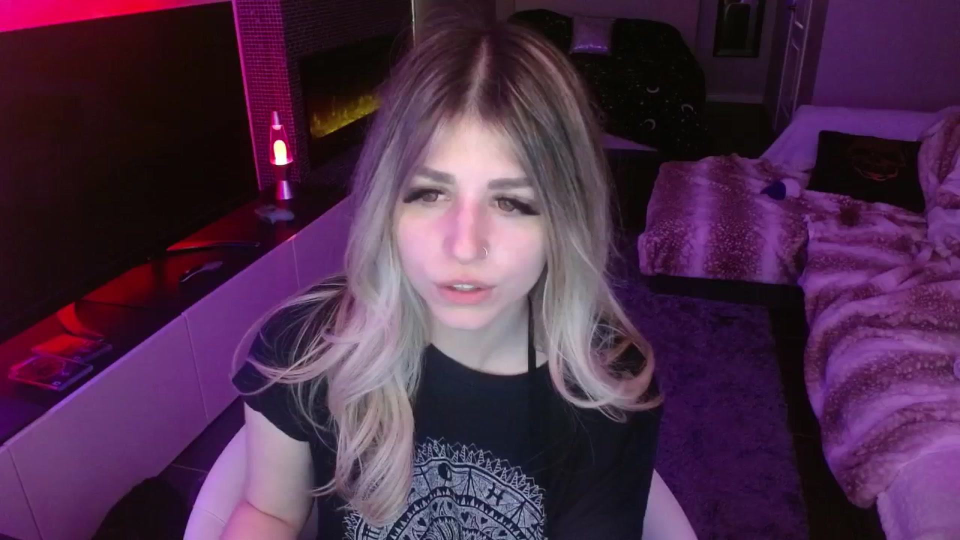 Gallery image thumbnail from Serafina's myfreecams stream on, 05/04/2024, 05:49 image 13 of 20