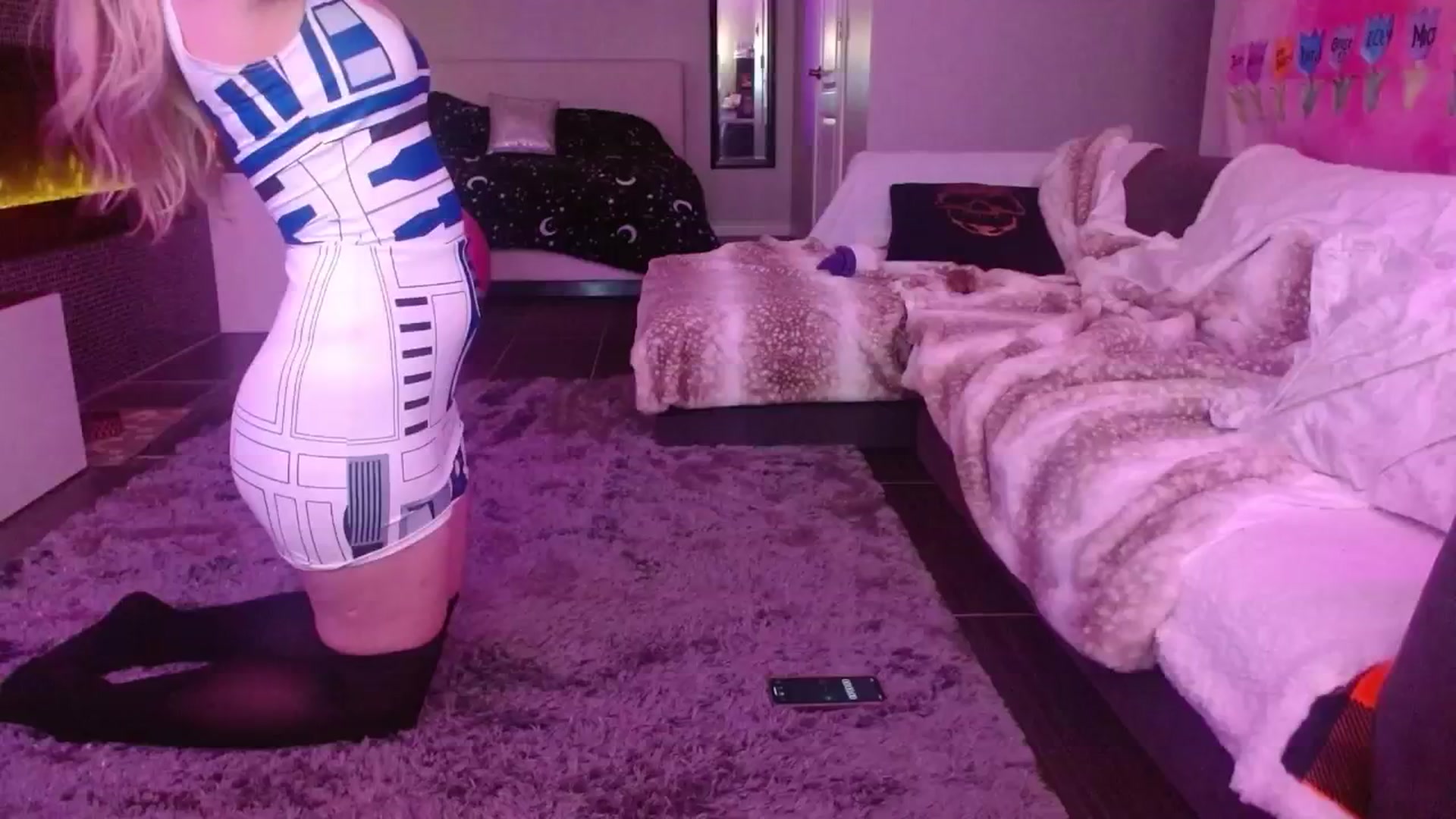 Gallery image thumbnail from Serafina's myfreecams stream on, 05/05/2024, 05:51 image 14 of 20