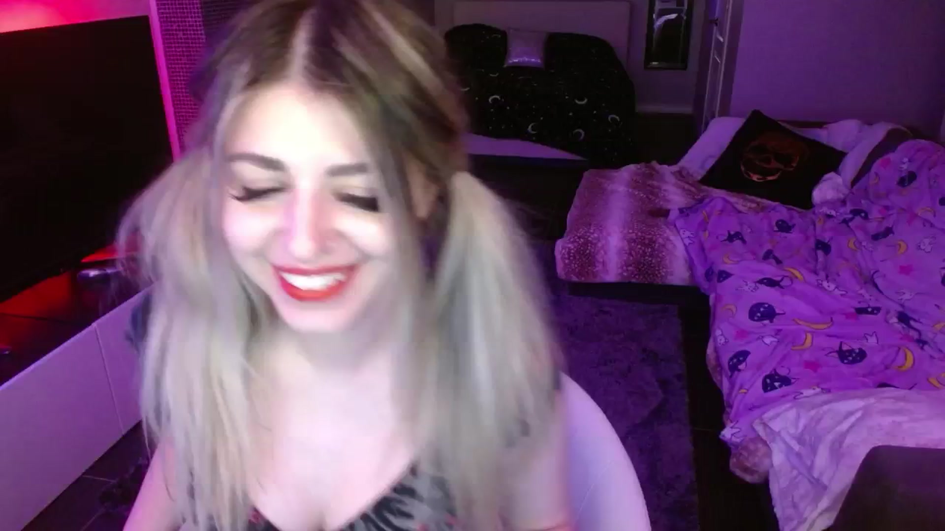 Gallery image thumbnail from Serafina's myfreecams stream on, 05/11/2024, 05:59 image 4 of 20