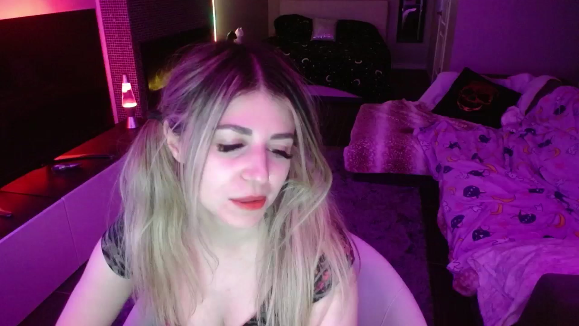 Gallery image thumbnail from Serafina's myfreecams stream on, 05/11/2024, 05:59 image 17 of 20