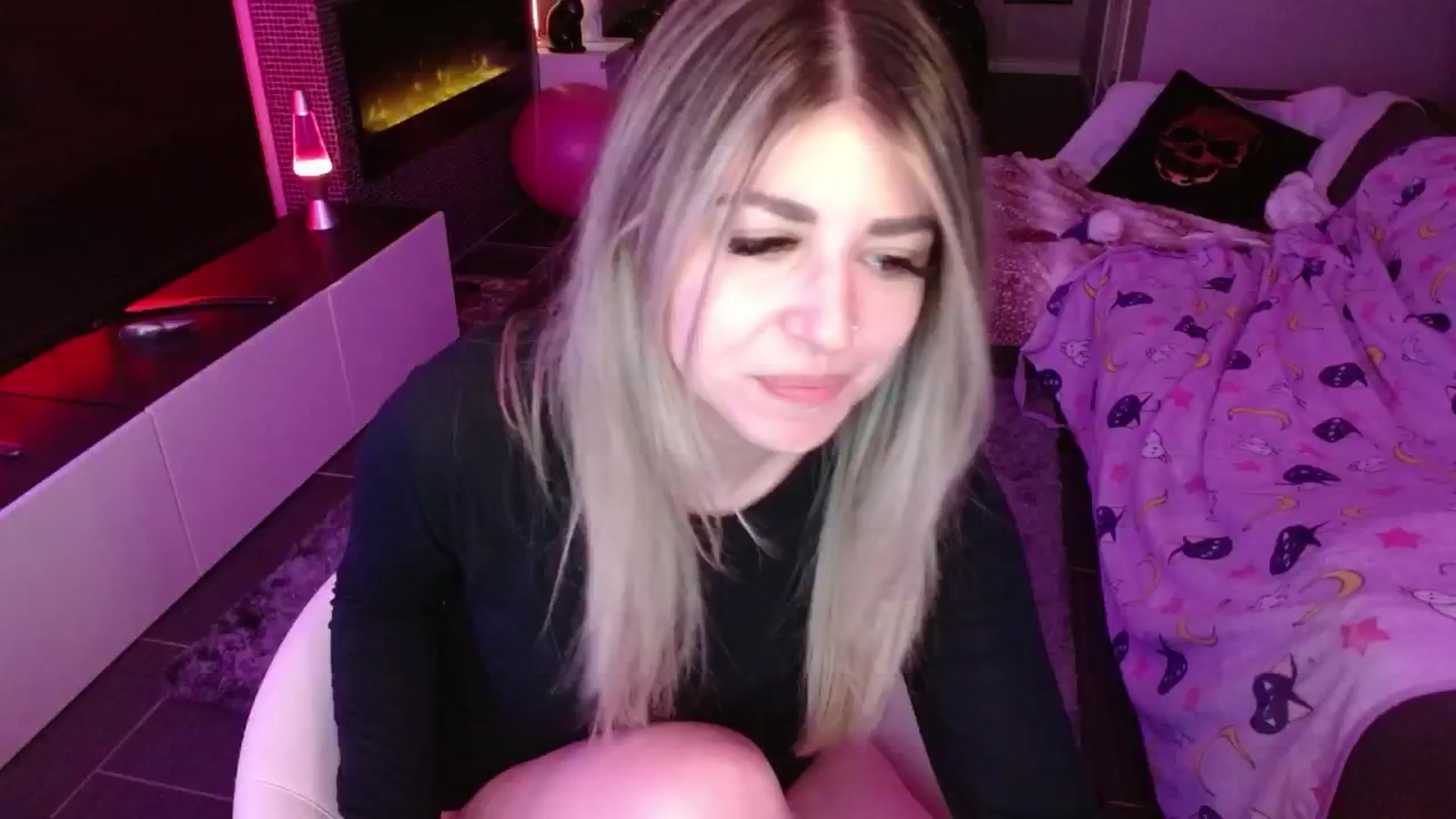 Gallery image thumbnail from Serafina's myfreecams stream on, 05/13/2024, 04:29 image 4 of 20