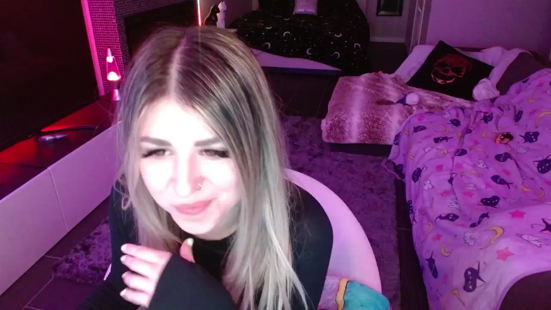 Gallery image thumbnail from Serafina's myfreecams stream on, 05/13/2024, 04:29 image 20 of 20