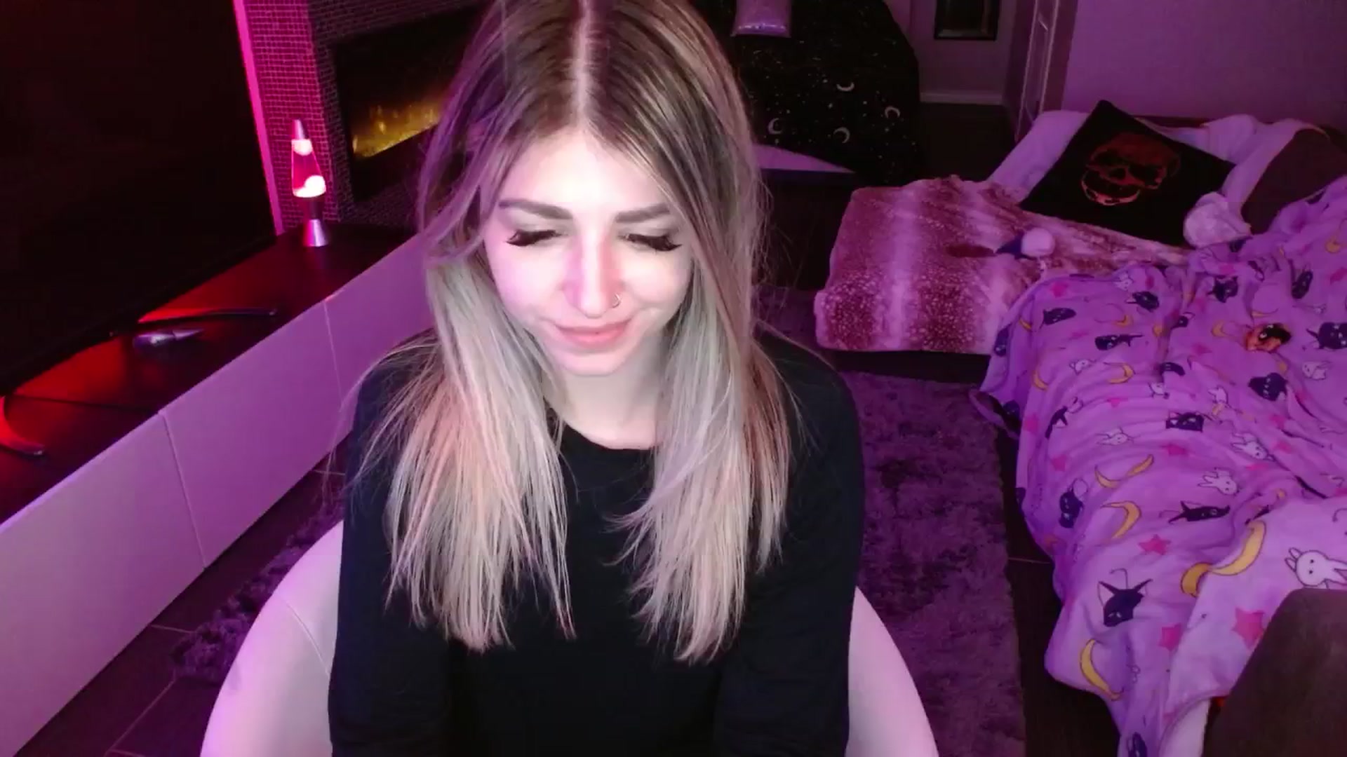 Gallery image thumbnail from Serafina's myfreecams stream on, 05/13/2024, 06:15 image 1 of 20