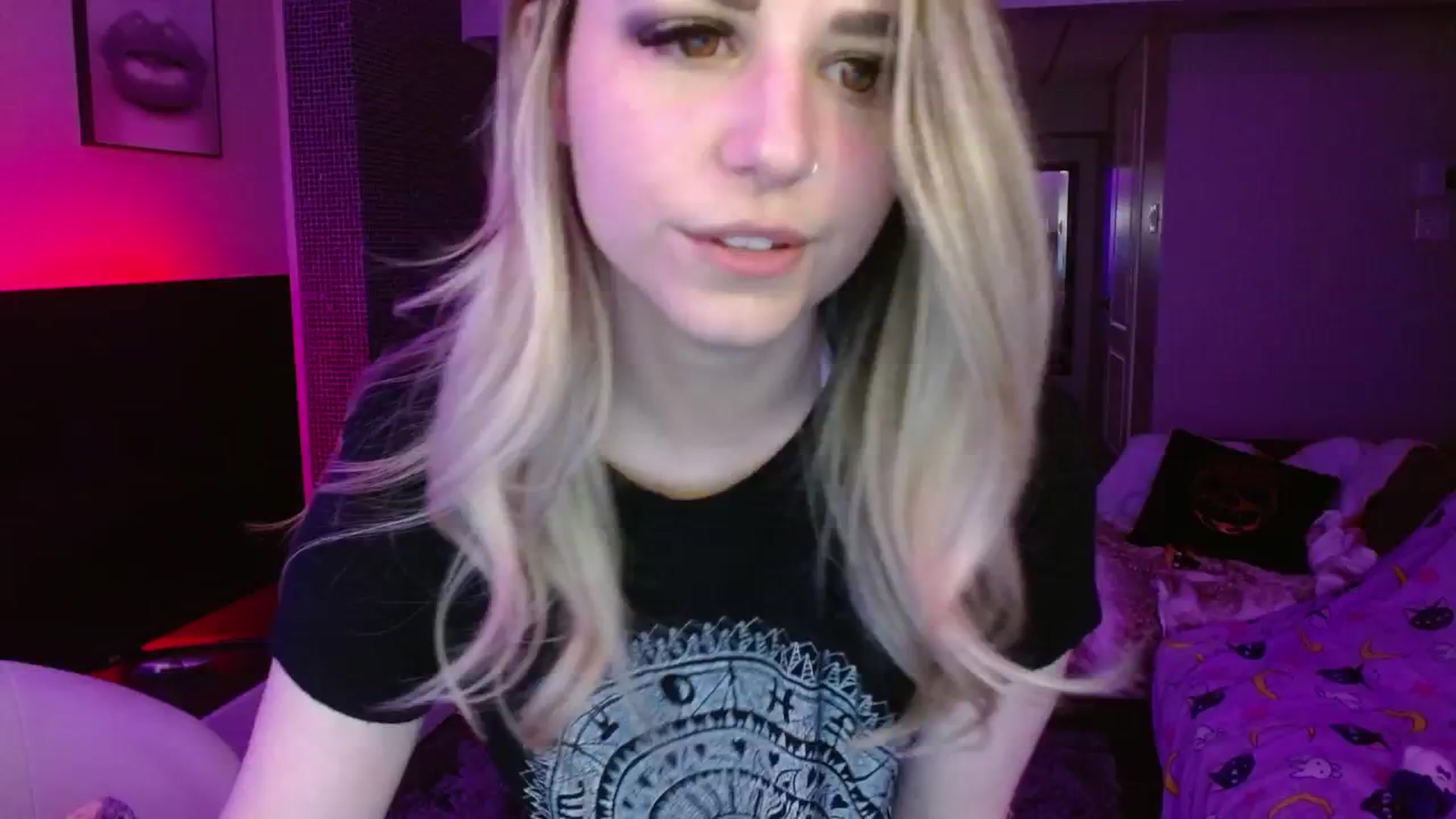 Gallery image thumbnail from Serafina's myfreecams stream on, 05/20/2024, 05:32 image 11 of 20