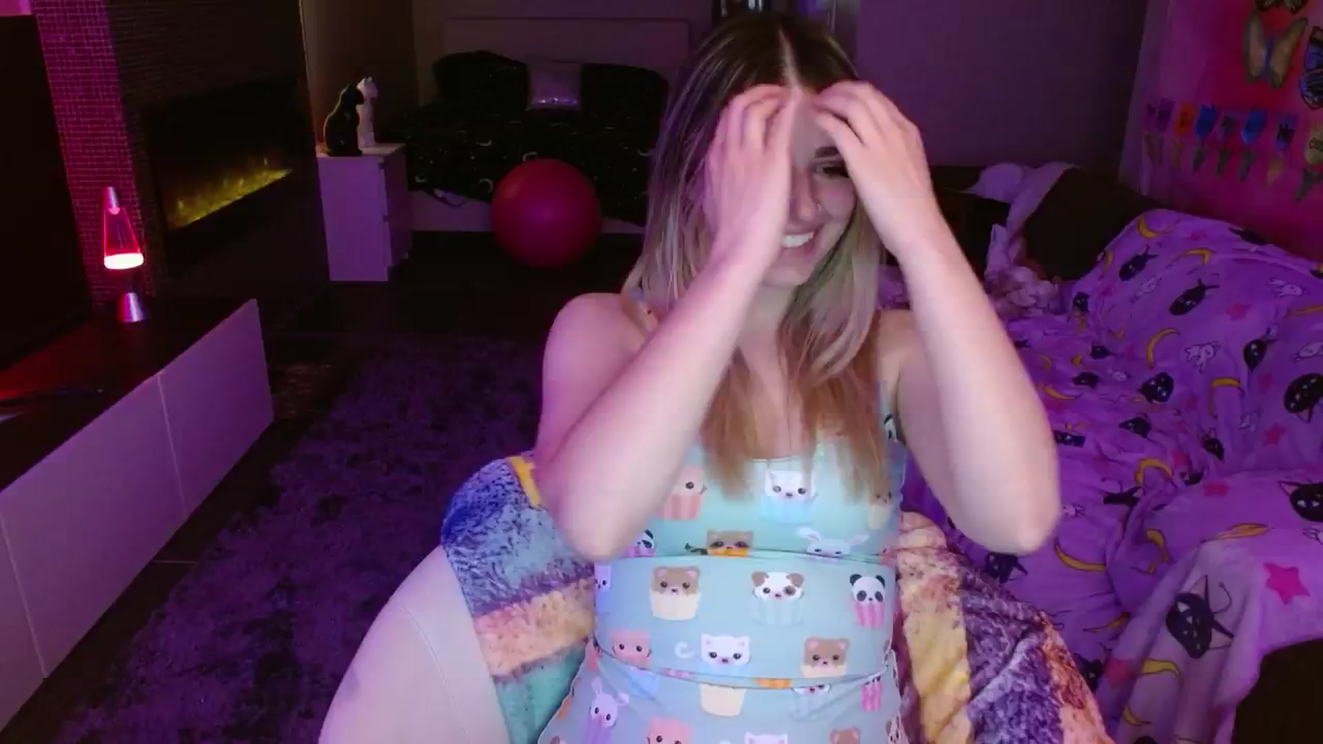 Gallery image thumbnail from Serafina's myfreecams stream on, 05/22/2024, 03:57 image 20 of 20