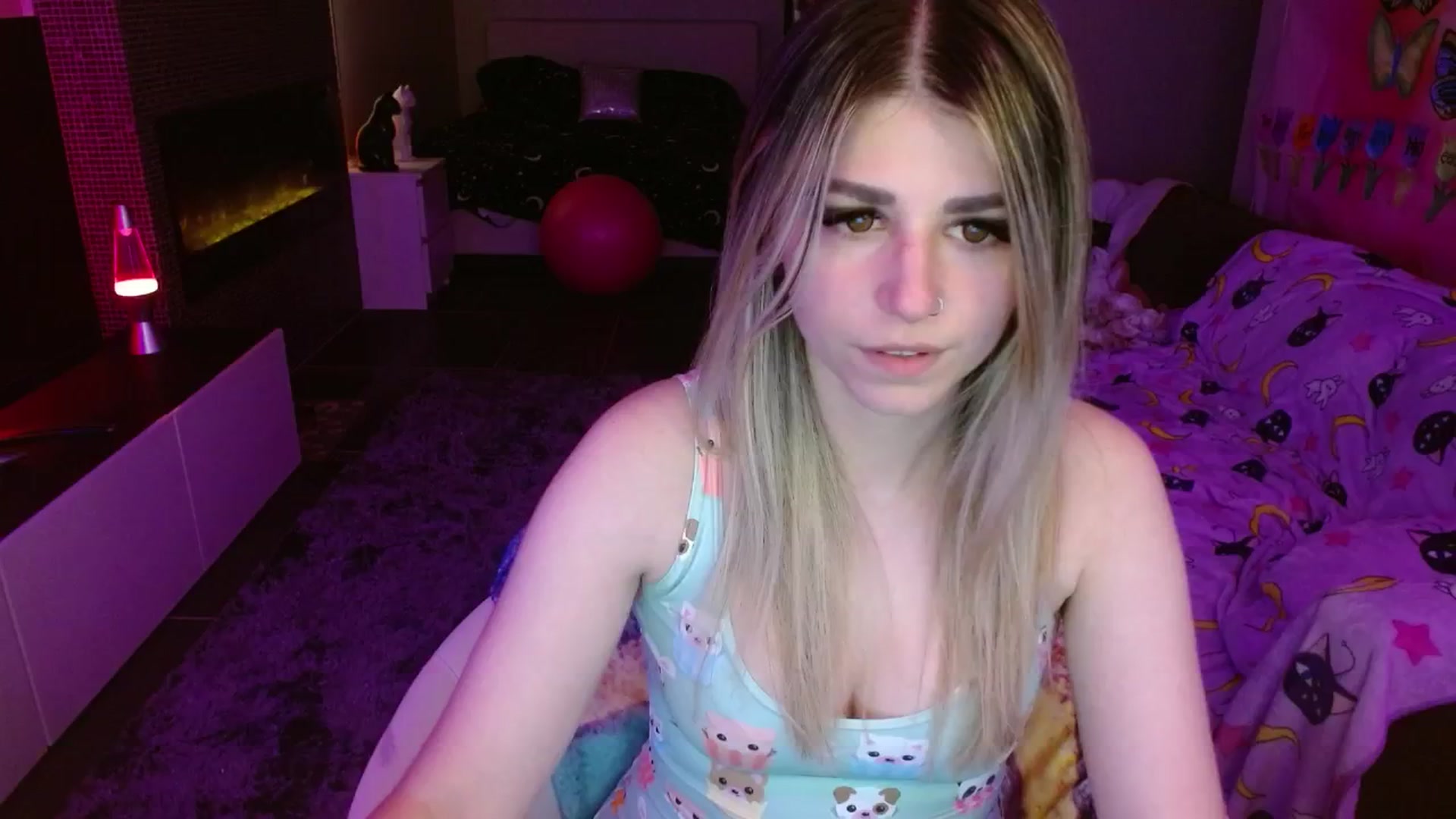 Gallery image thumbnail from Serafina's myfreecams stream on, 05/22/2024, 03:57 image 19 of 20