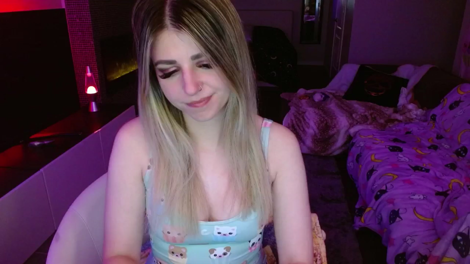 Gallery image thumbnail from Serafina's myfreecams stream on, 05/22/2024, 05:56 image 10 of 20