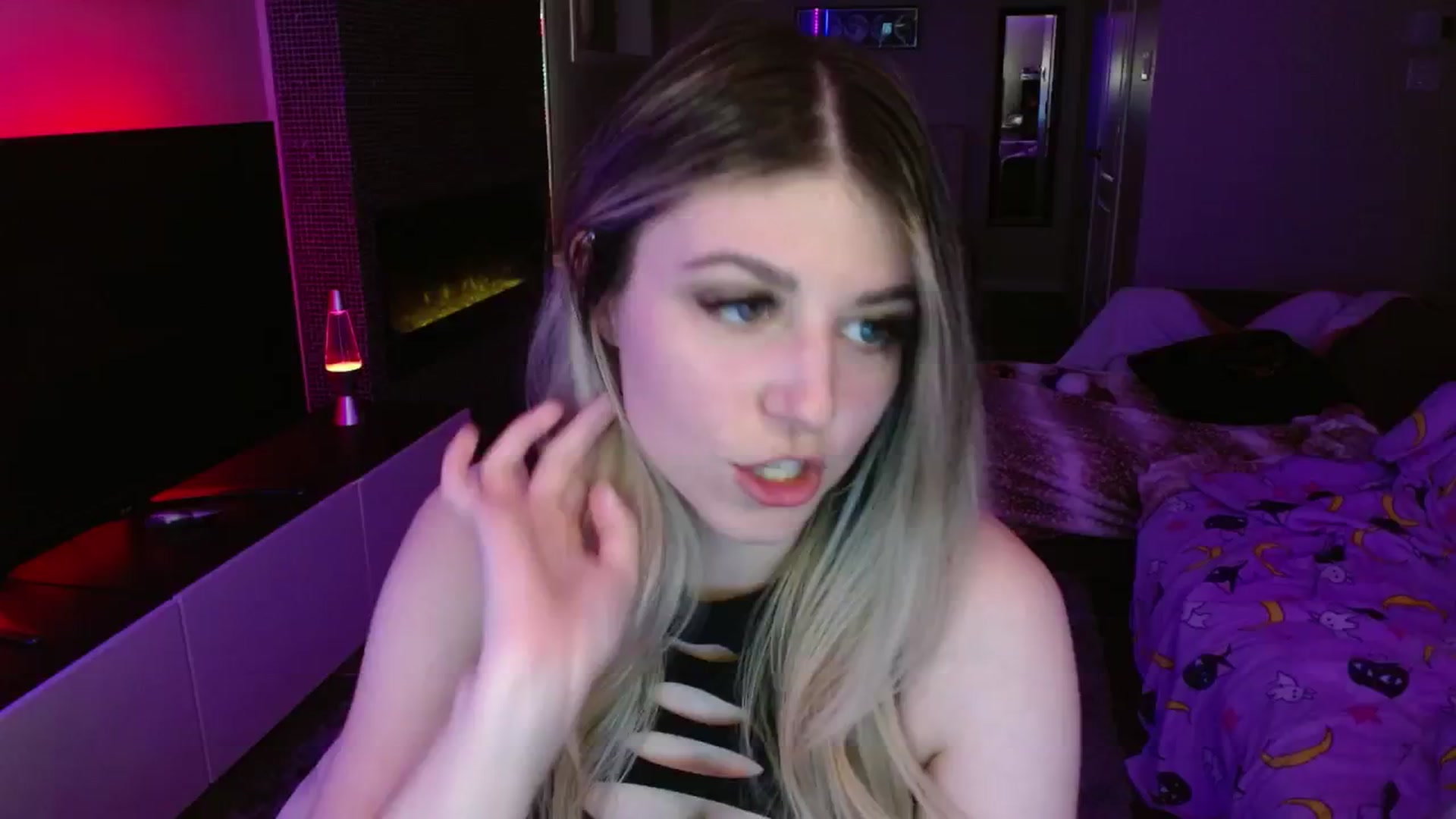 Gallery image thumbnail from Serafina's myfreecams stream on, 05/26/2024, 02:19 image 18 of 20