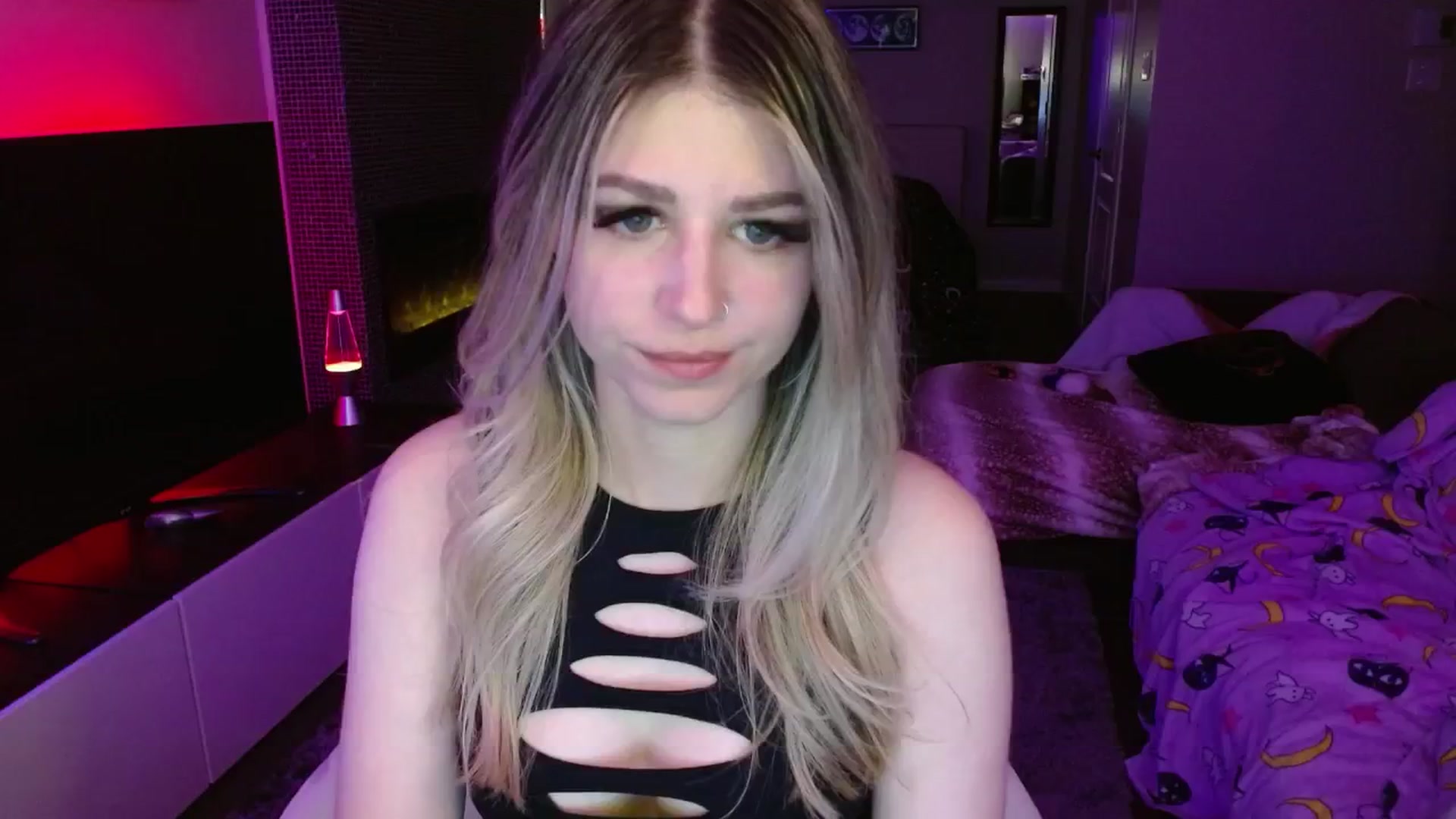 Gallery image thumbnail from Serafina's myfreecams stream on, 05/26/2024, 02:19 image 20 of 20