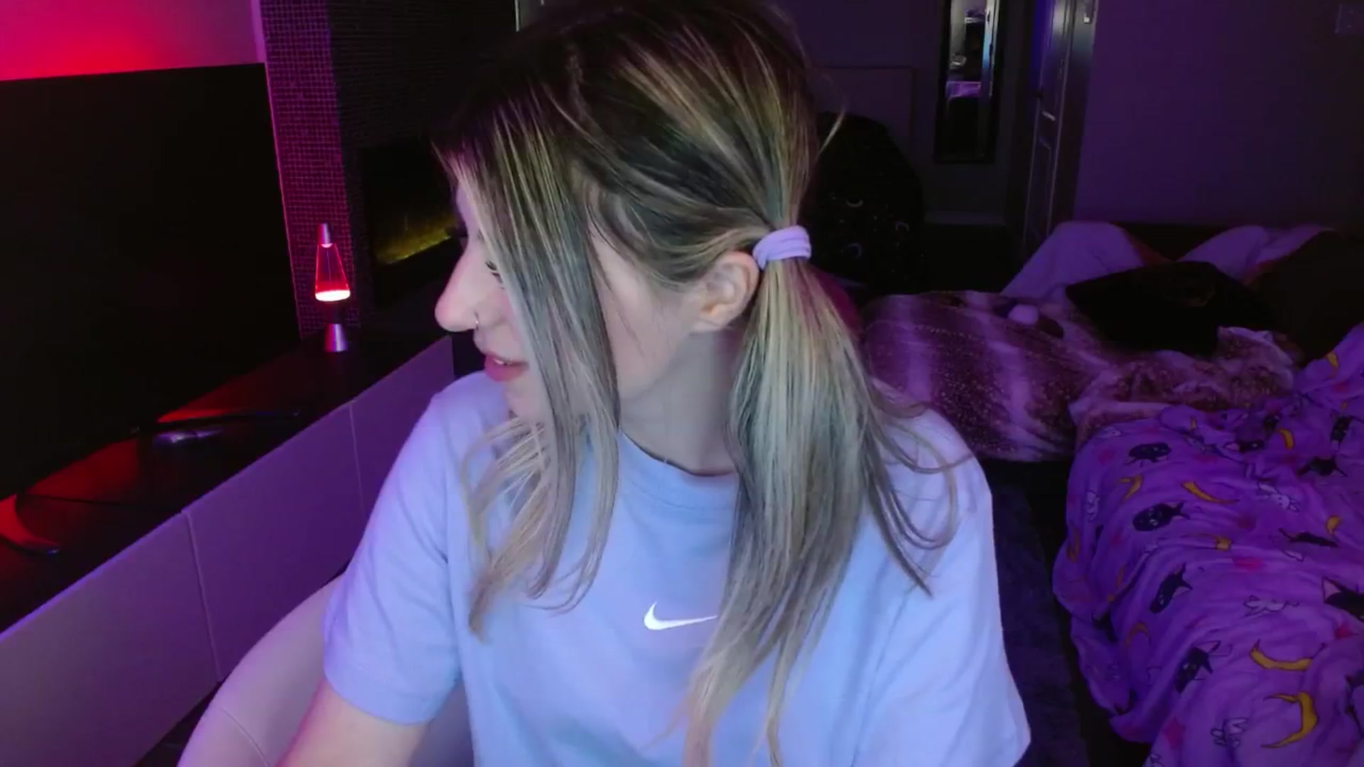 Gallery image thumbnail from Serafina's myfreecams stream on, 05/27/2024, 06:00 image 11 of 20