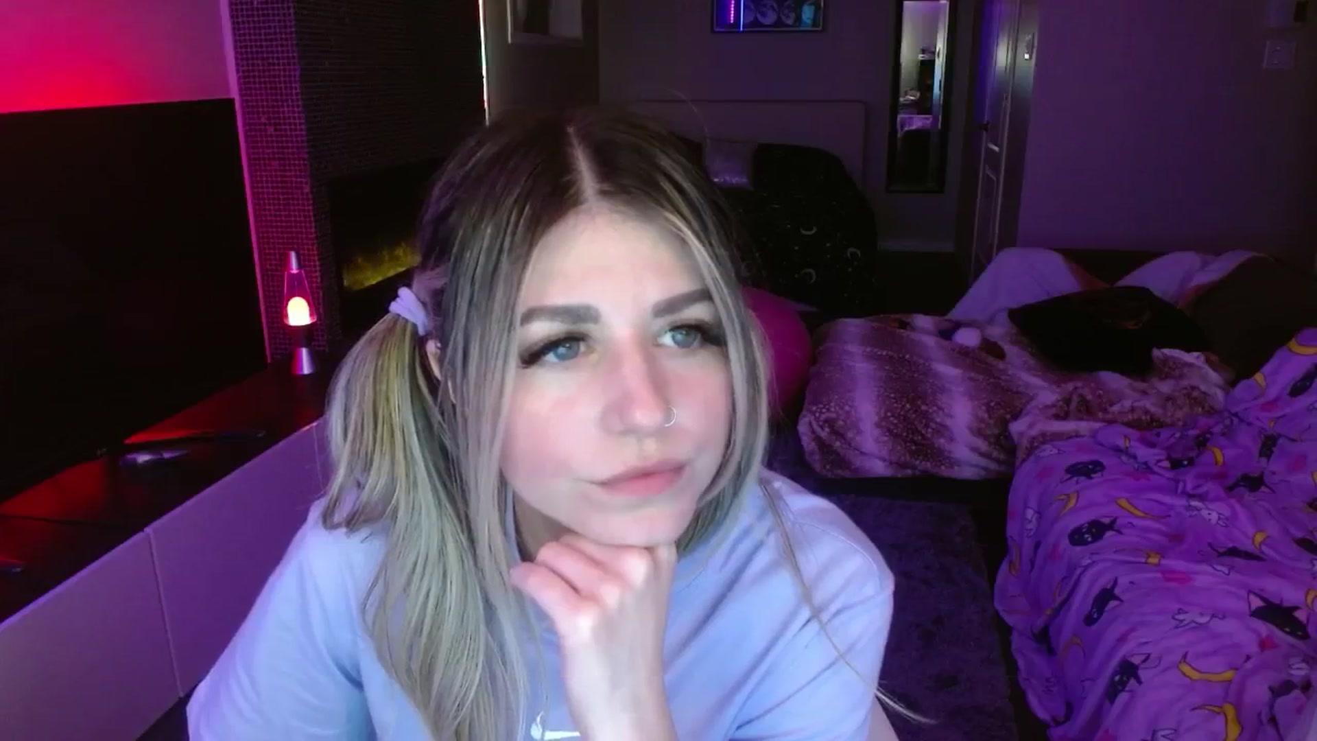 Gallery image thumbnail from Serafina's myfreecams stream on, 05/27/2024, 06:00 image 20 of 20