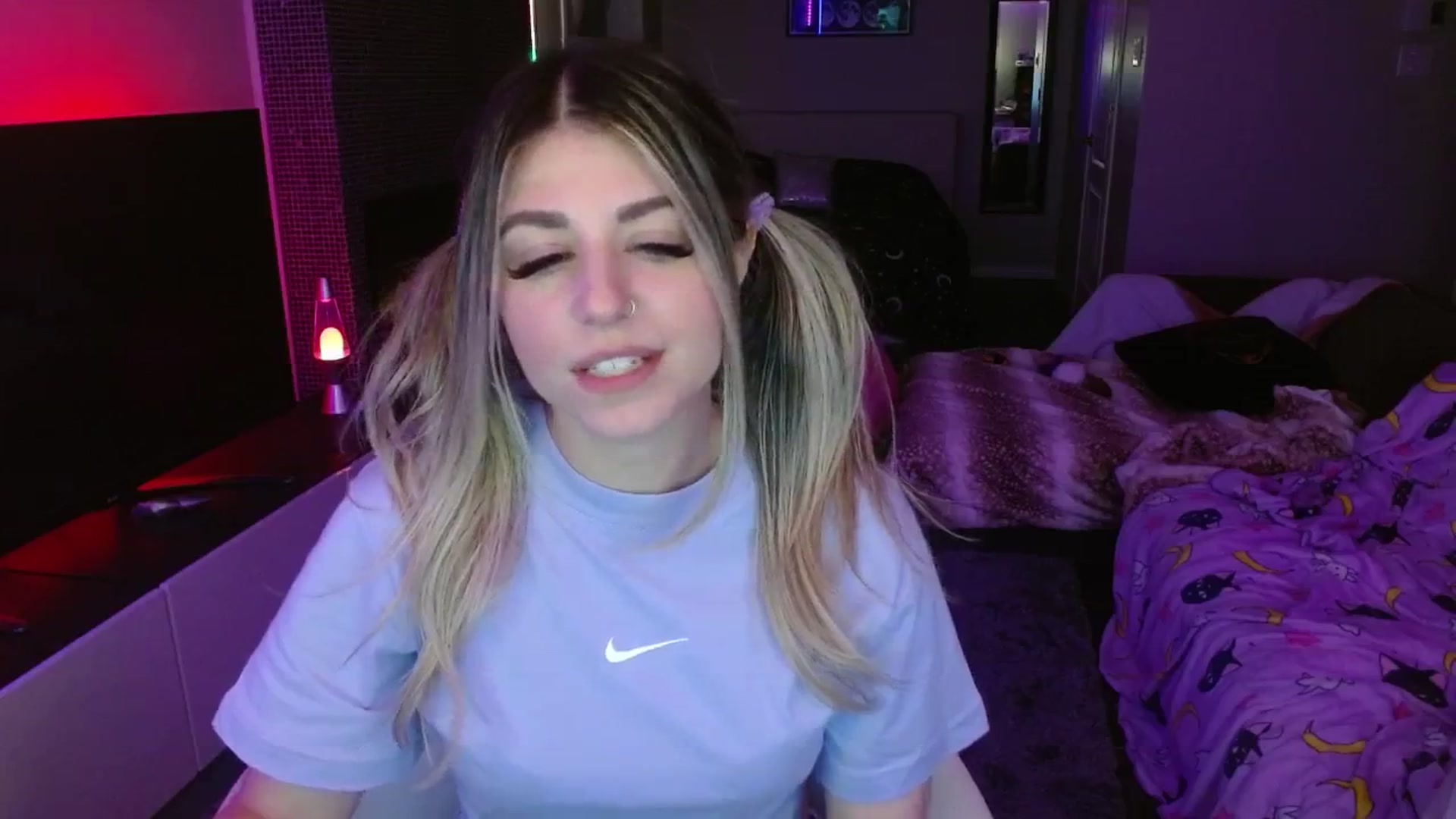 Gallery image thumbnail from Serafina's myfreecams stream on, 05/27/2024, 06:00 image 19 of 20