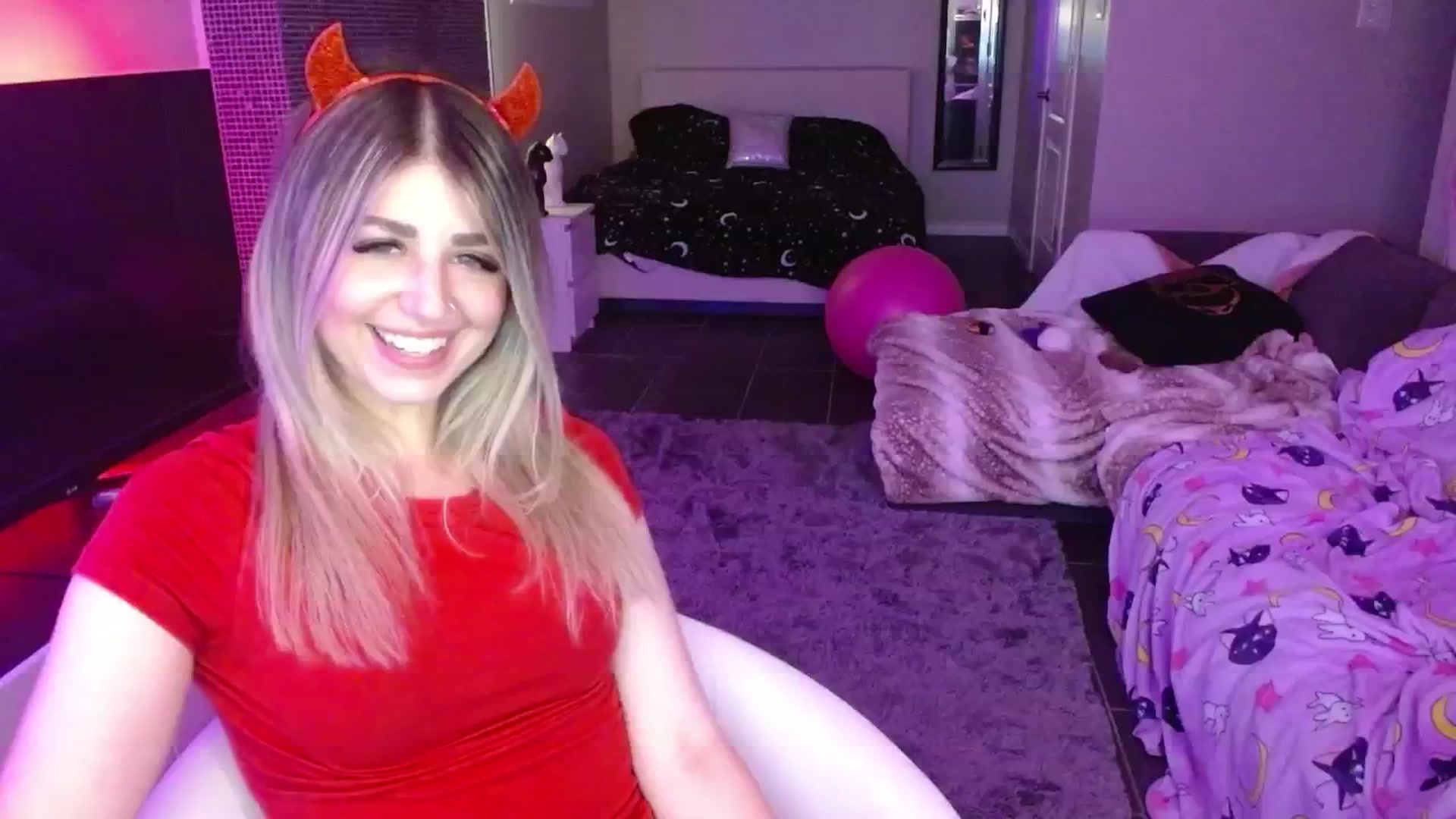 Gallery image thumbnail from Serafina's myfreecams stream on, 05/29/2024, 04:30 image 9 of 20